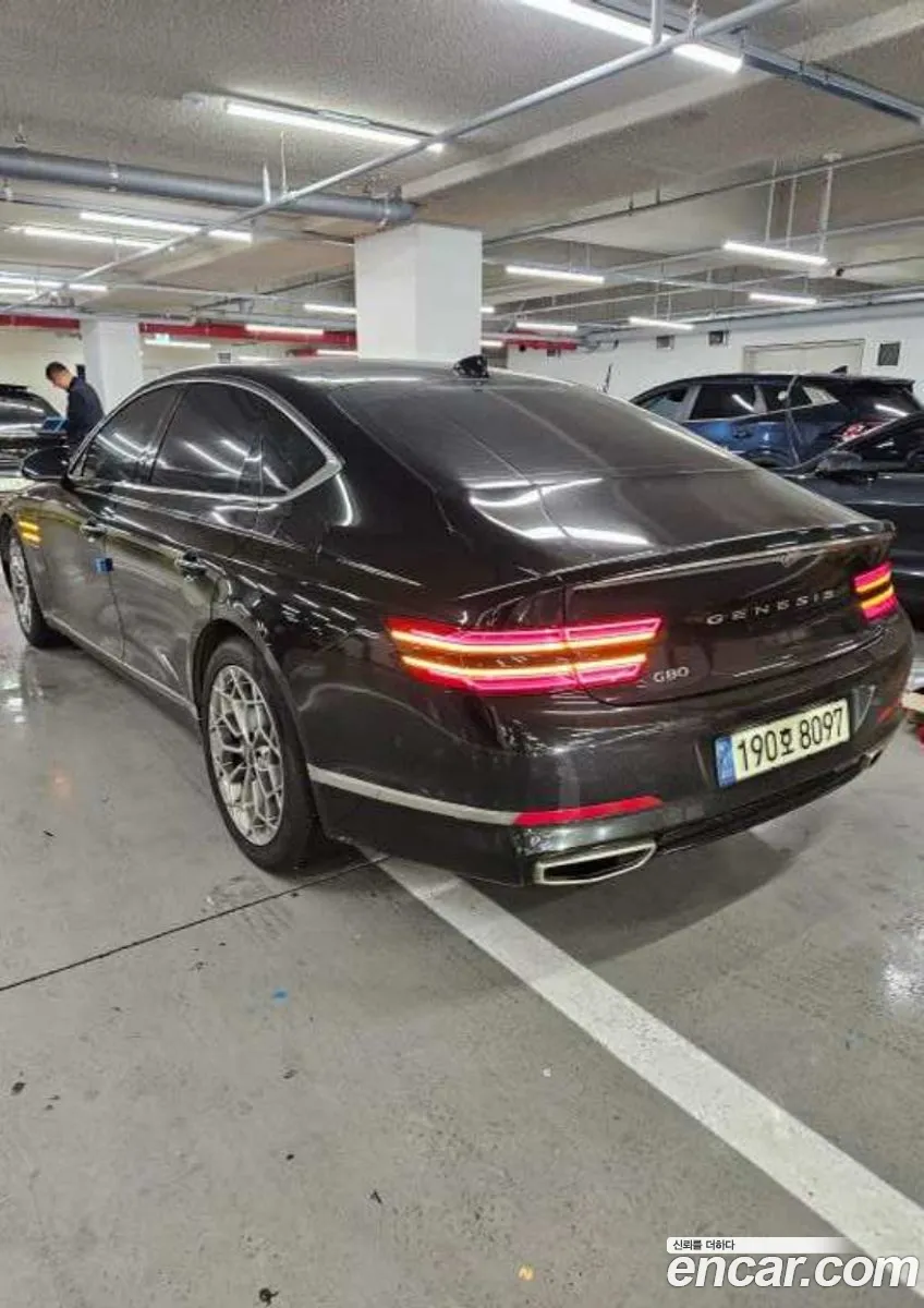 Genesis G80 2022 — 9