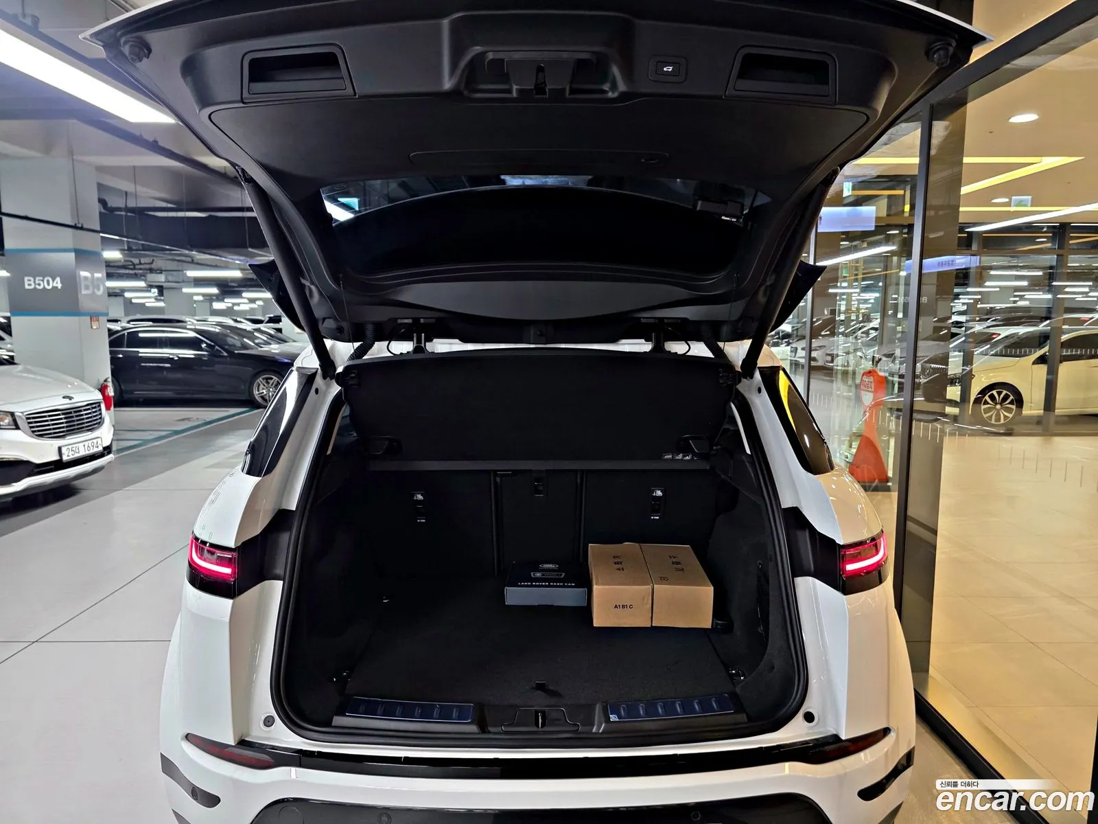 Land Rover Range Rover Evoque 2025 — 17