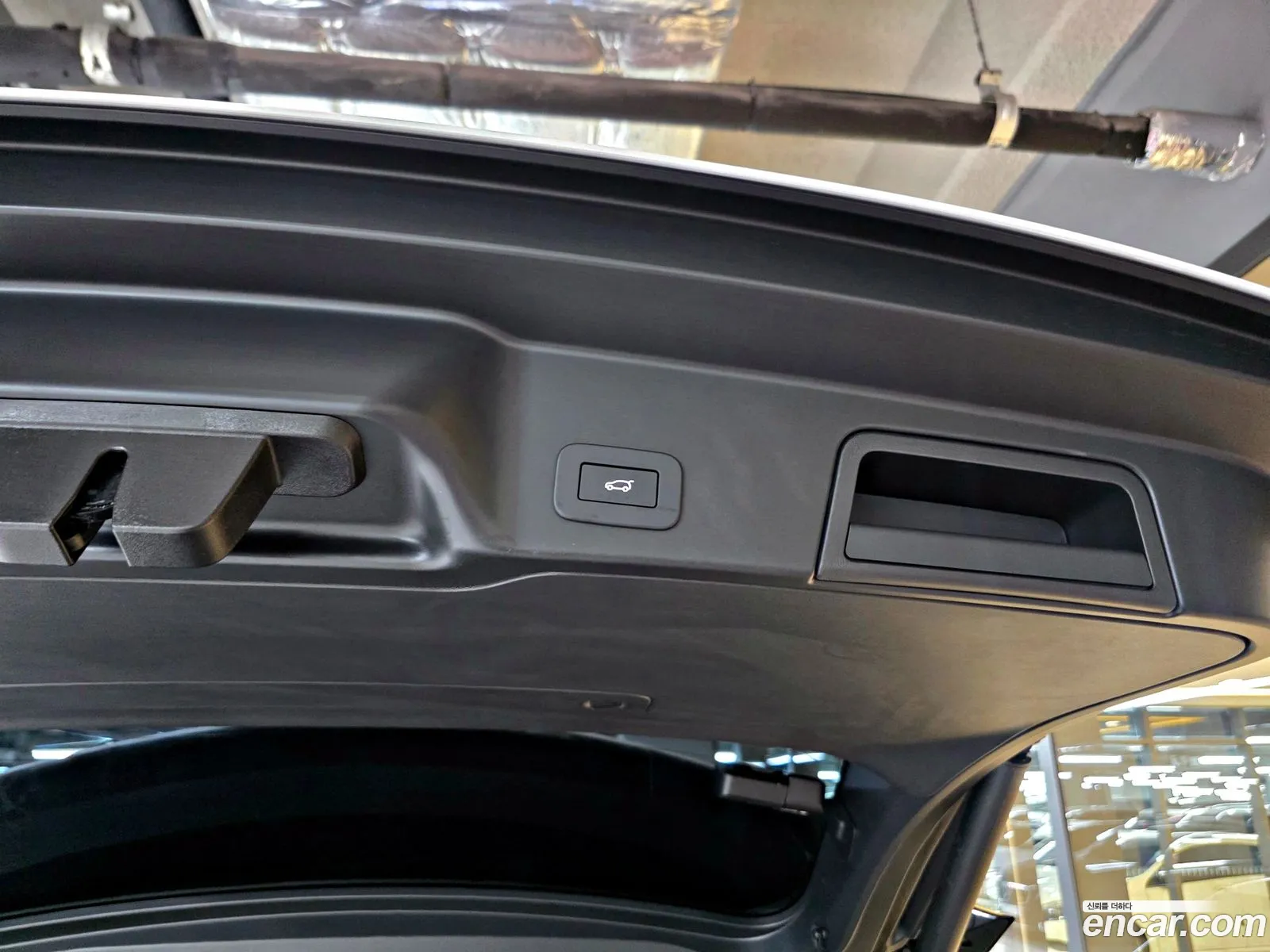 Land Rover Range Rover Evoque 2025 — 3