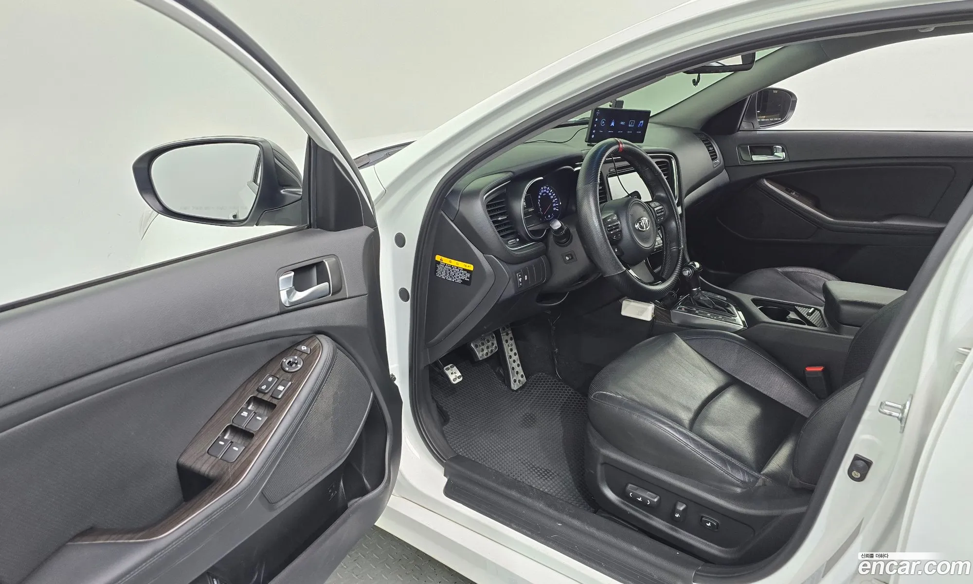 Kia K5 2015 KNAGN419BFA623666 — 11