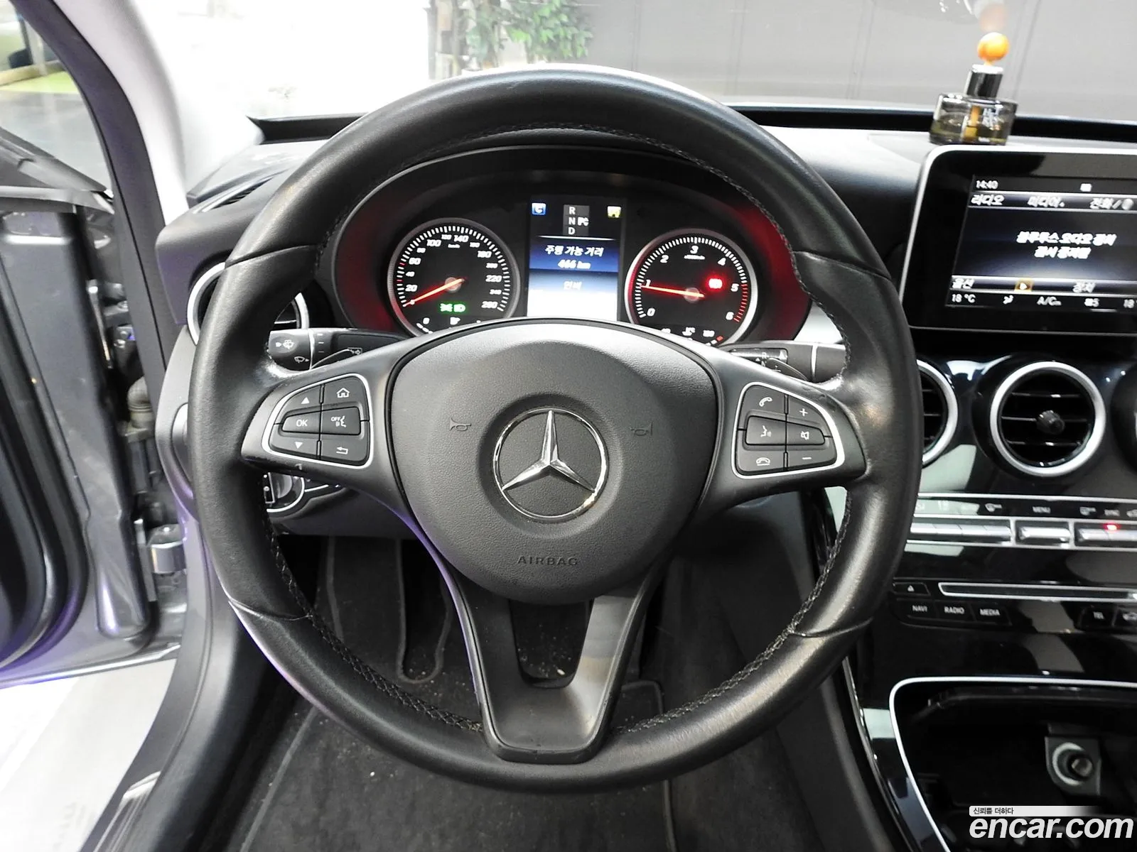Mercedes-Benz C-Class W205 2016 — 2