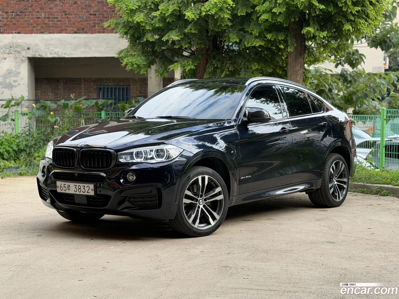 BMW X6 2019 — 12