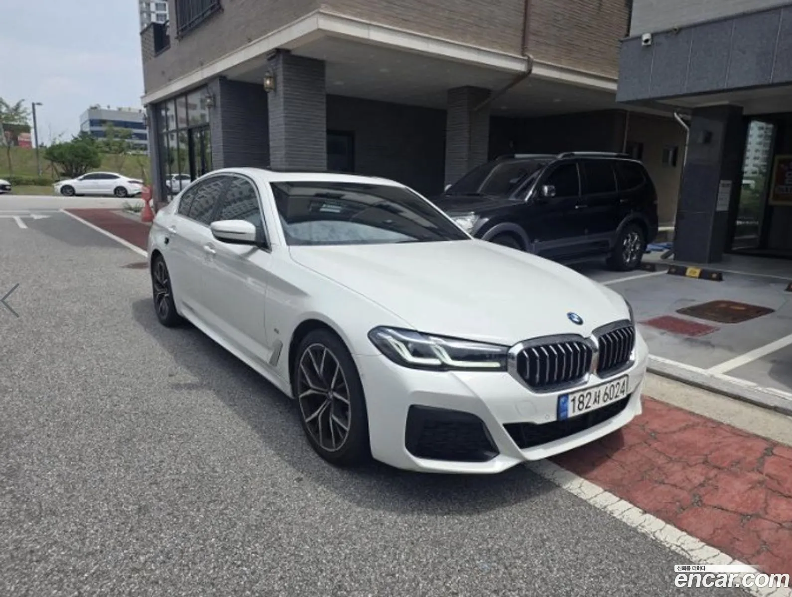 BMW 5 Series 2022 — 2