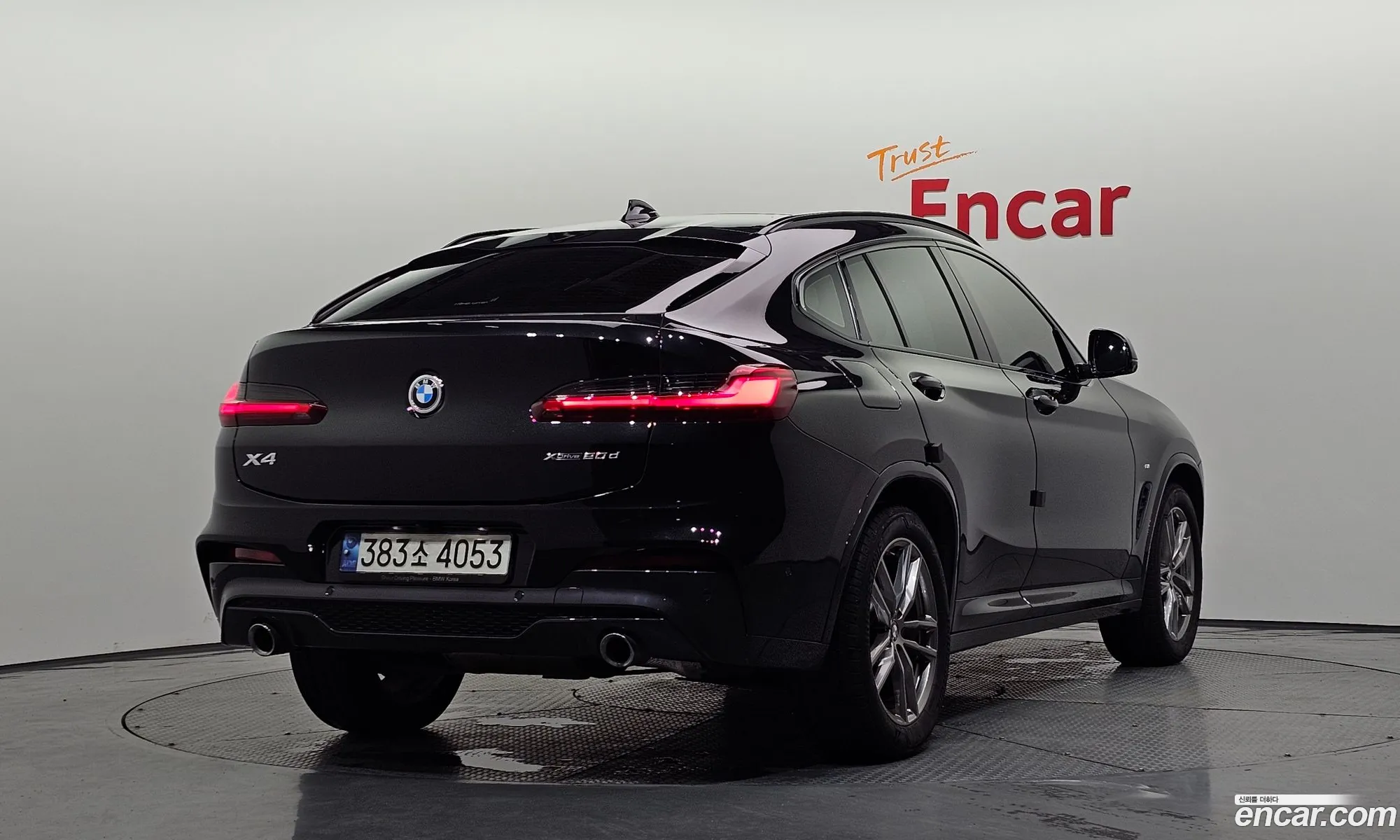 BMW X4 2021 WBAVJ9100M9G76813 — 9