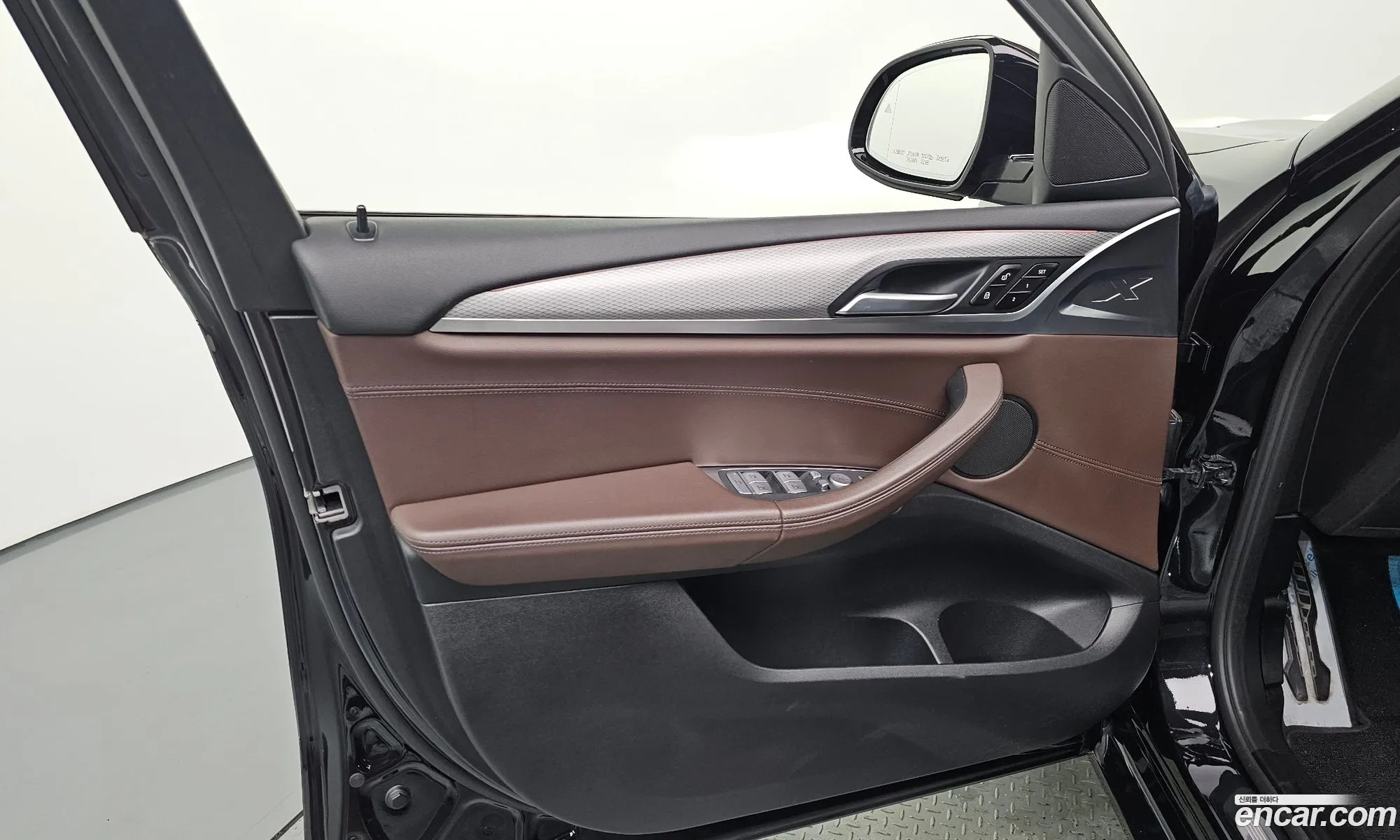 BMW X4 2021 WBAVJ9100M9G76813 — 28