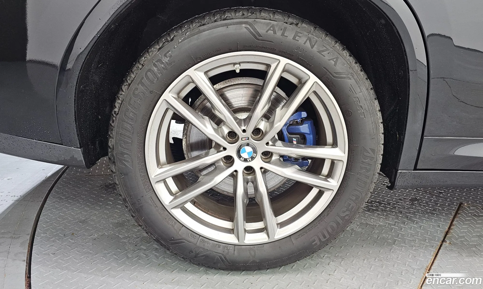 BMW X4 2021 WBAVJ9100M9G76813 — 24