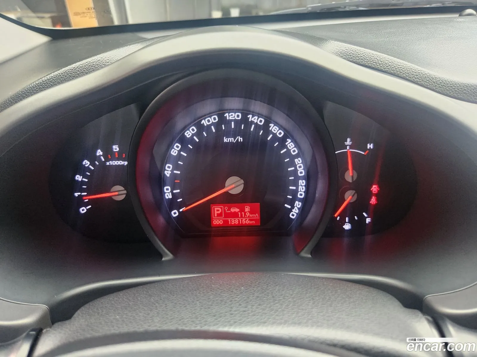 Kia Sportage R 2010 — 9