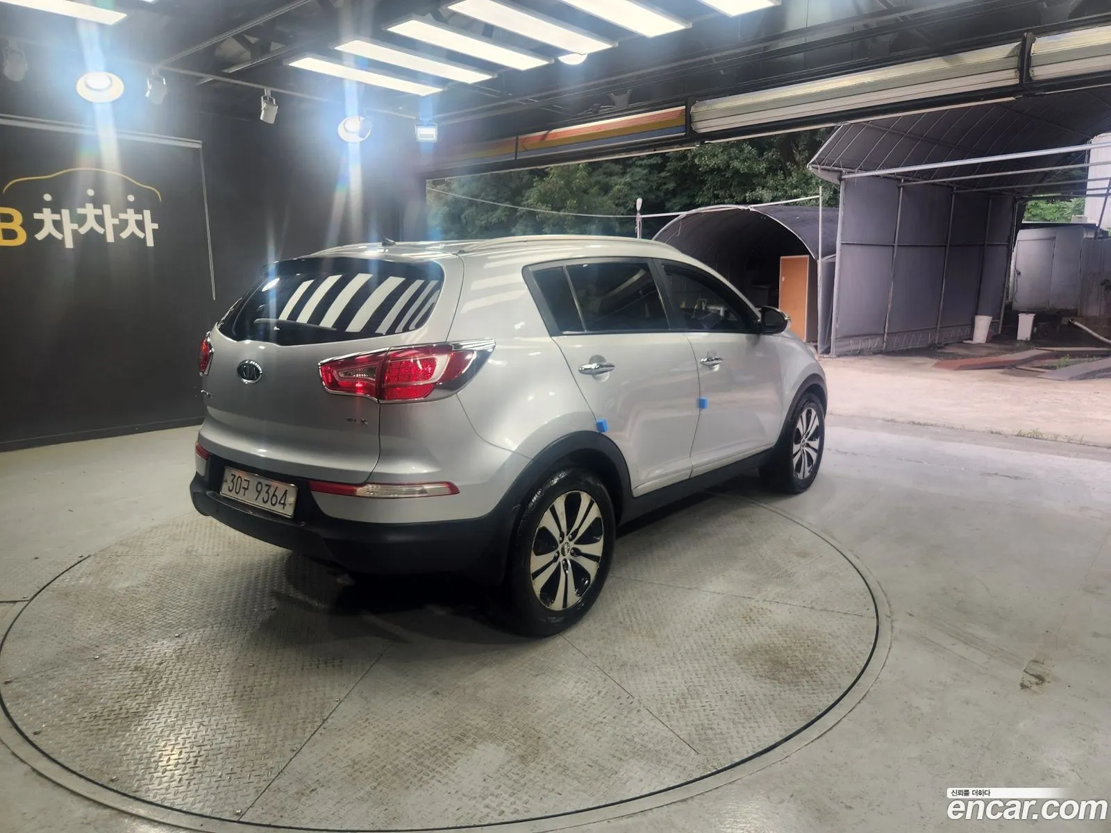 Kia Sportage R 2010 — 19
