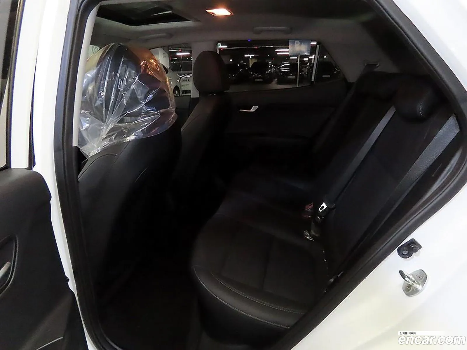 Kia Stonic 2019 — 10