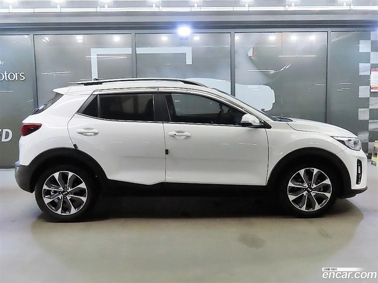 Kia Stonic 2019 — 7