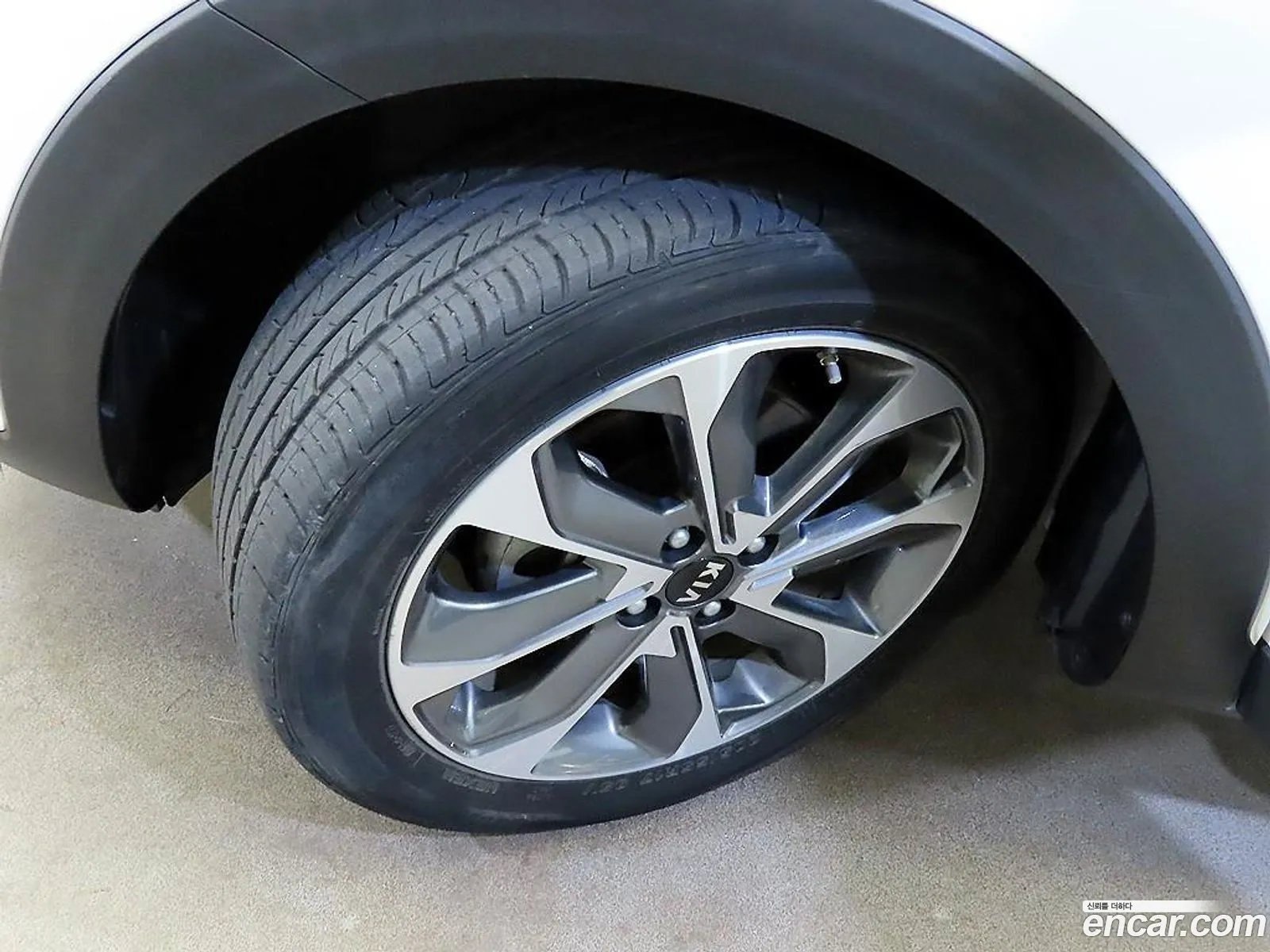 Kia Stonic 2019 — 2