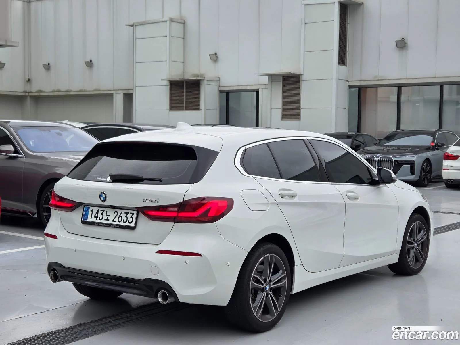 BMW 1 Series 2023 — 8
