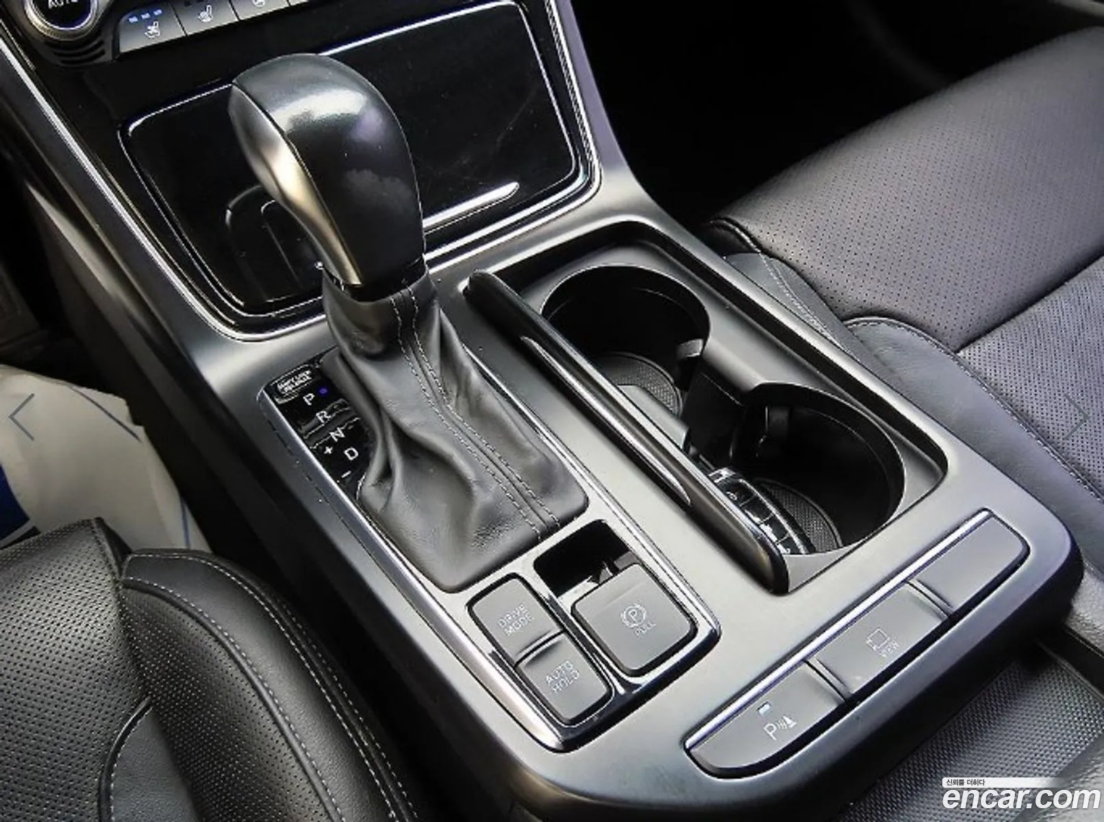 Hyundai Grandeur IG 2019 — 12