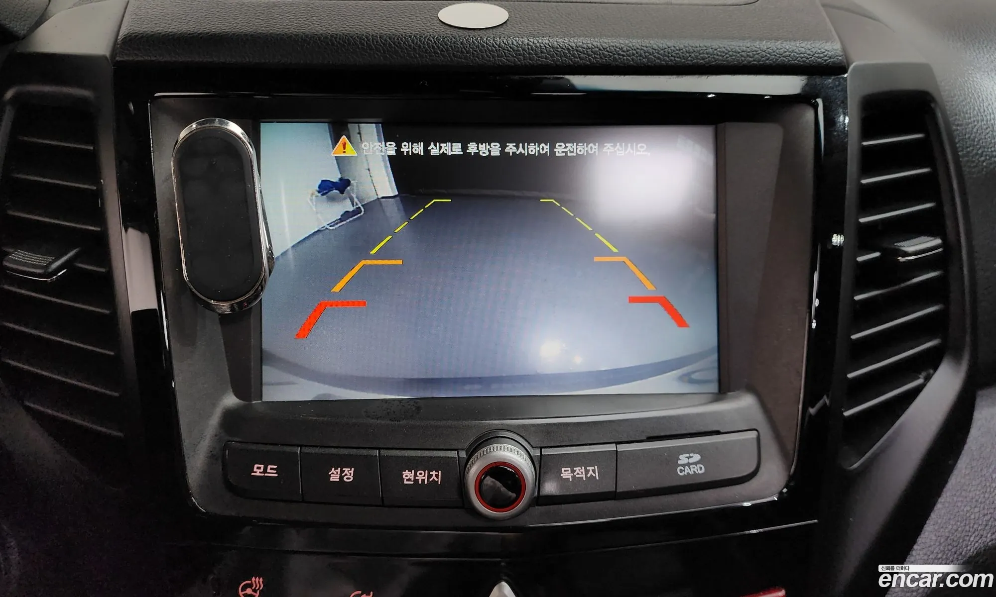 KG Mobility (SsangYong) Tivoli Air 2019 — 21