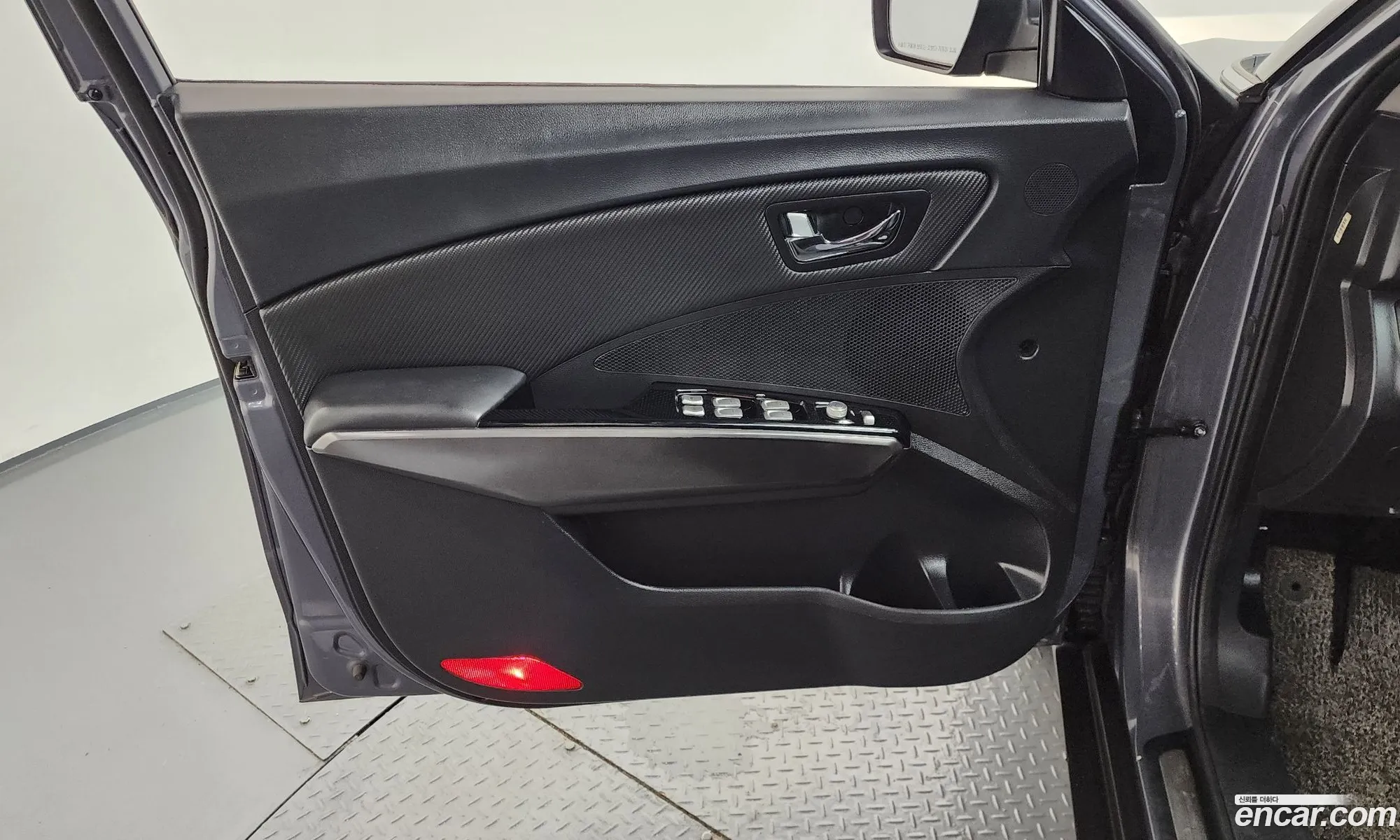 KG Mobility (SsangYong) Tivoli Air 2019 — 28