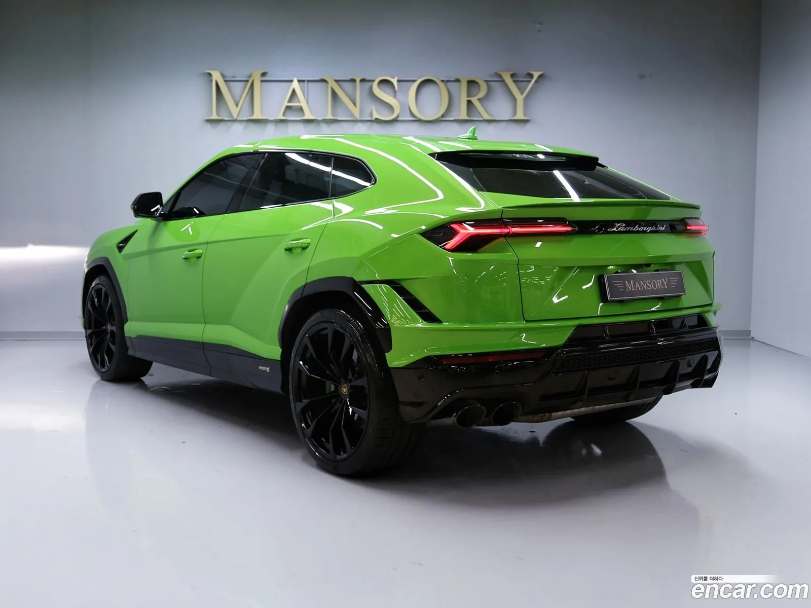 Lamborghini Urus 2024 — 15