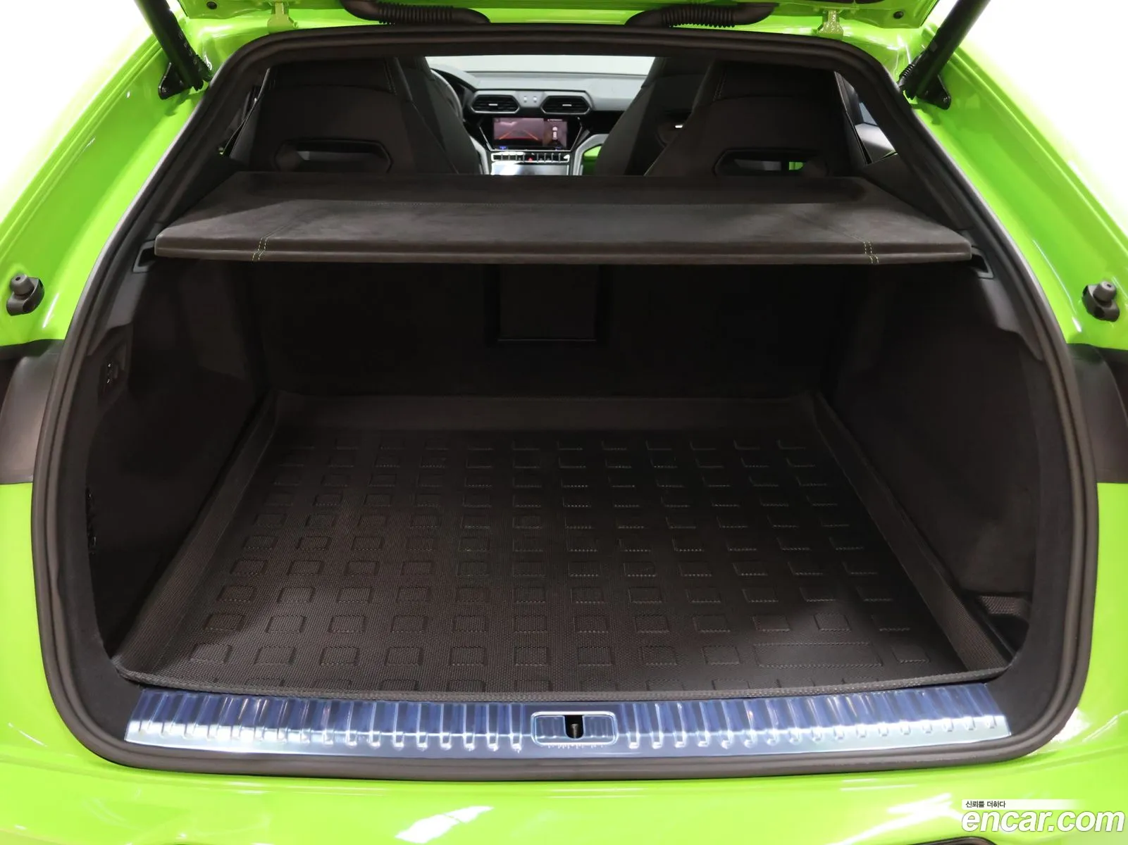 Lamborghini Urus 2024 — 5