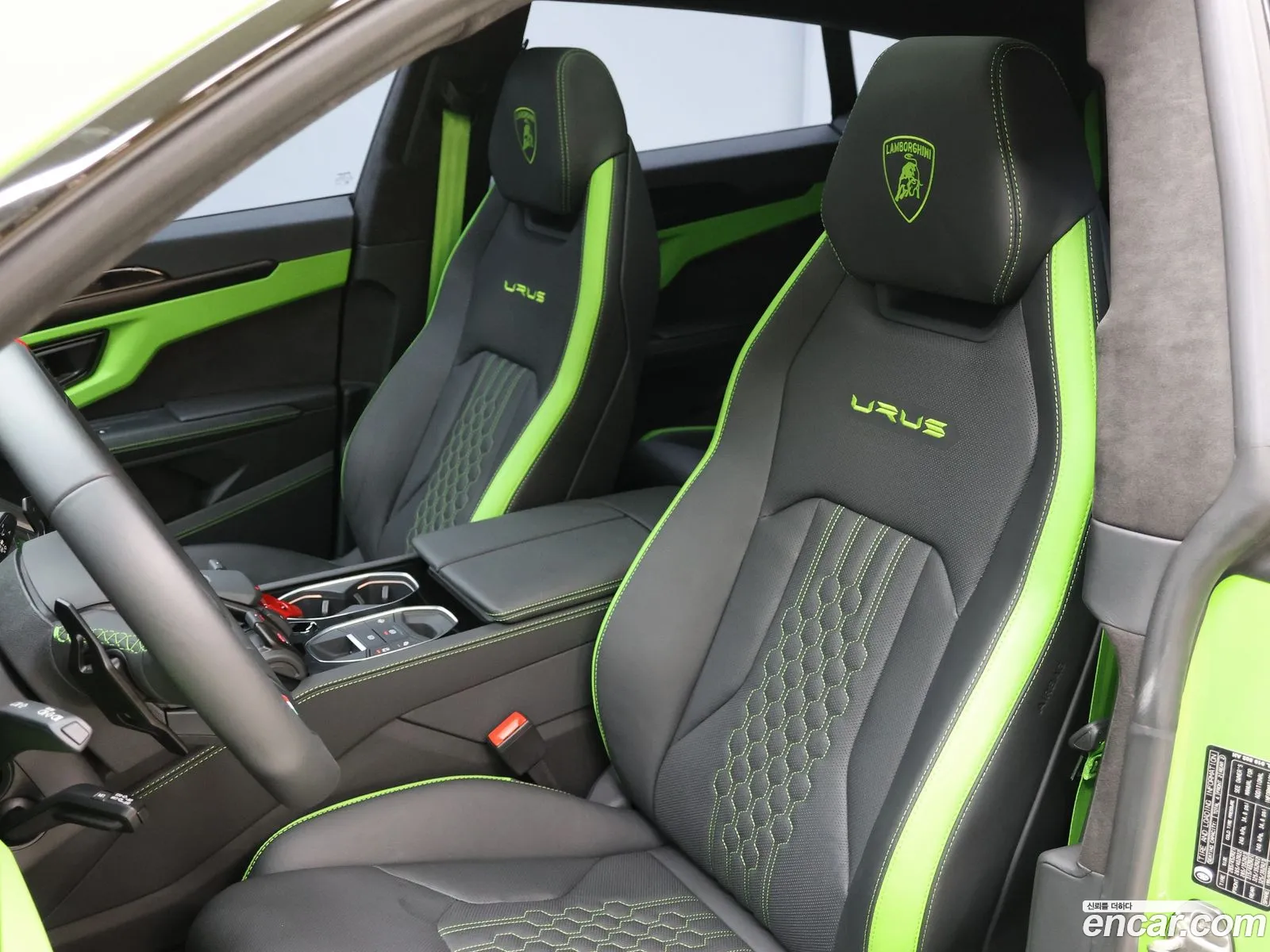 Lamborghini Urus 2024 — 6