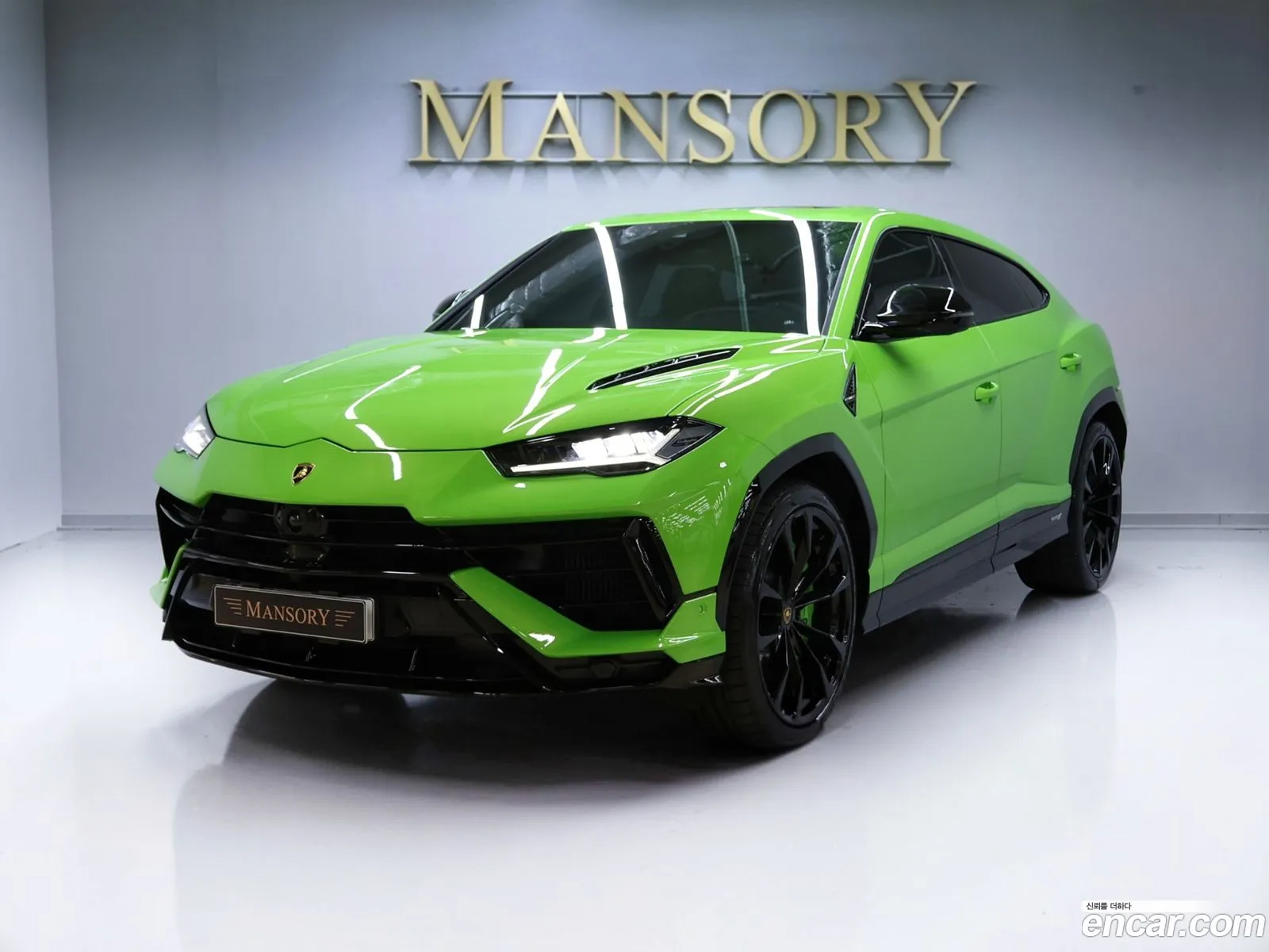 Lamborghini Urus 2024 — 16