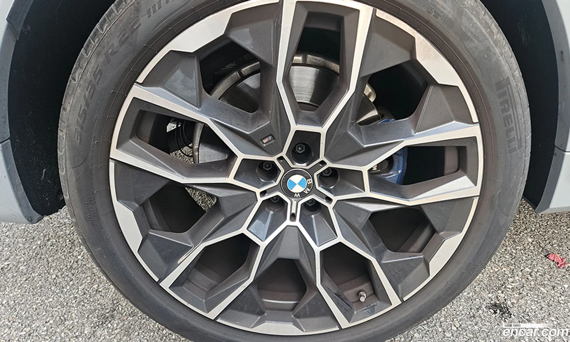 BMW X7 2024 — 13