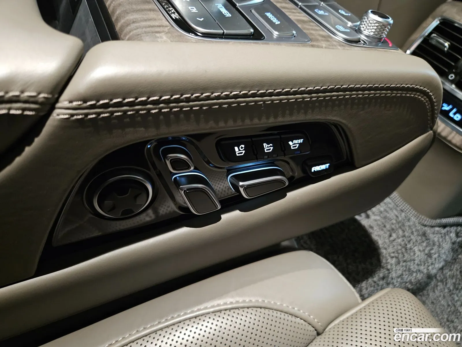 Kia K9 2022 — 3