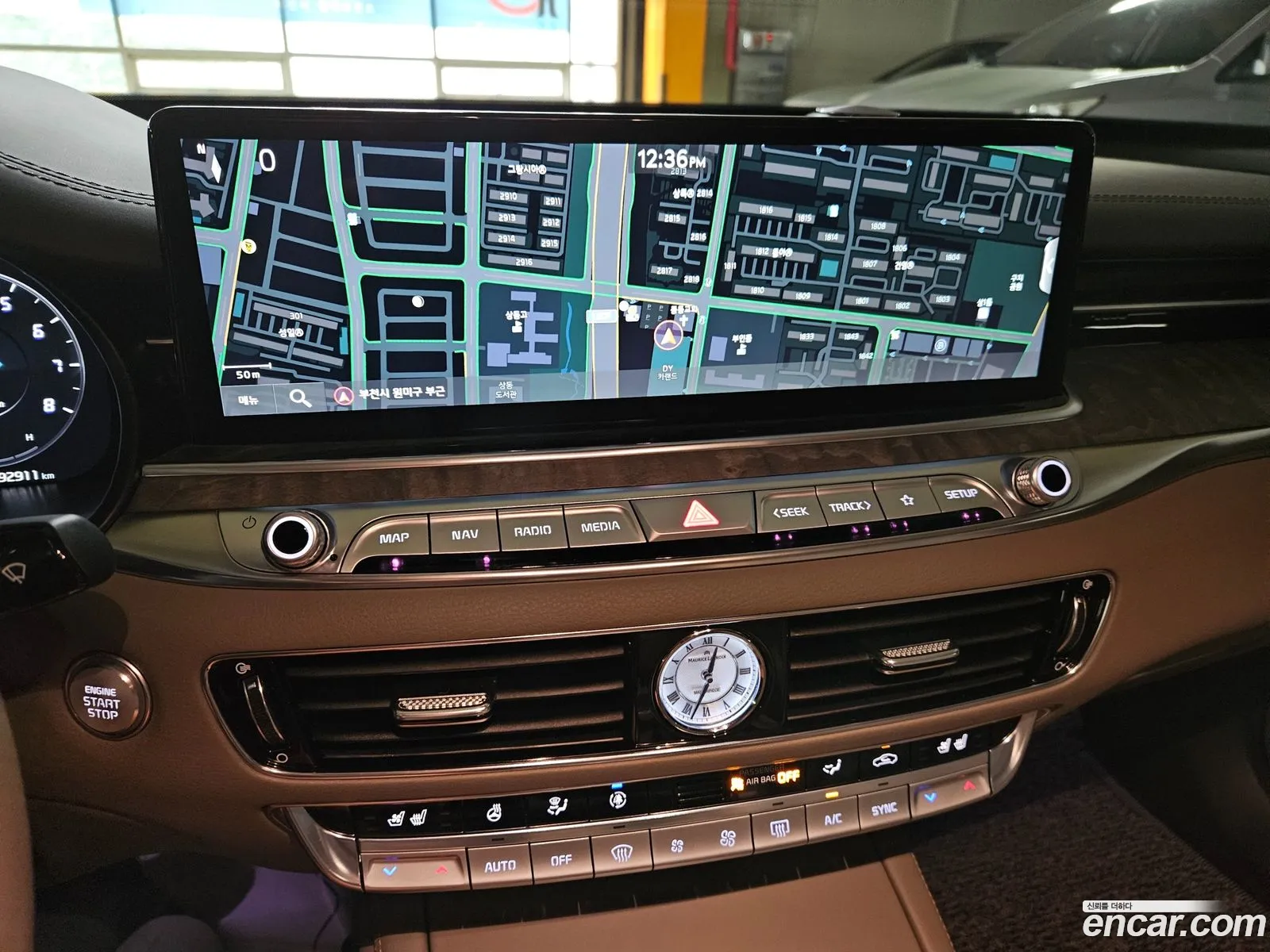 Kia K9 2022 — 9