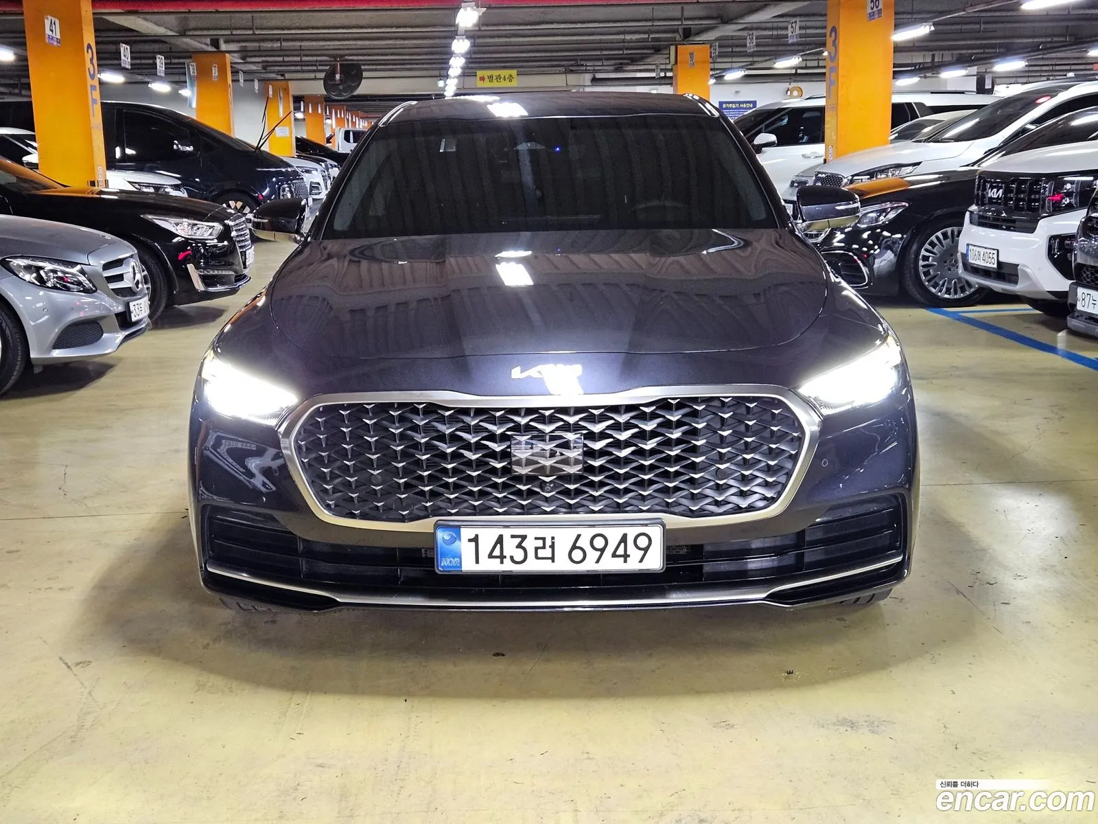Kia K9 2022 — 16