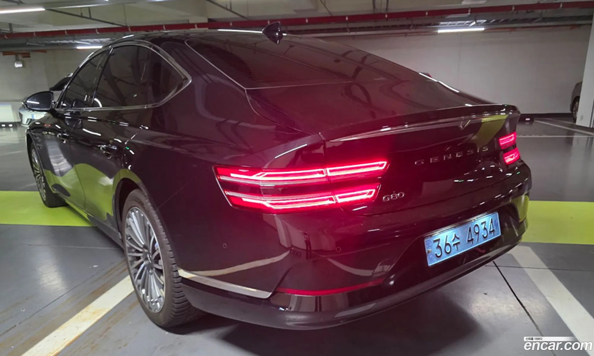 Genesis Electrified G80 2023 — 2