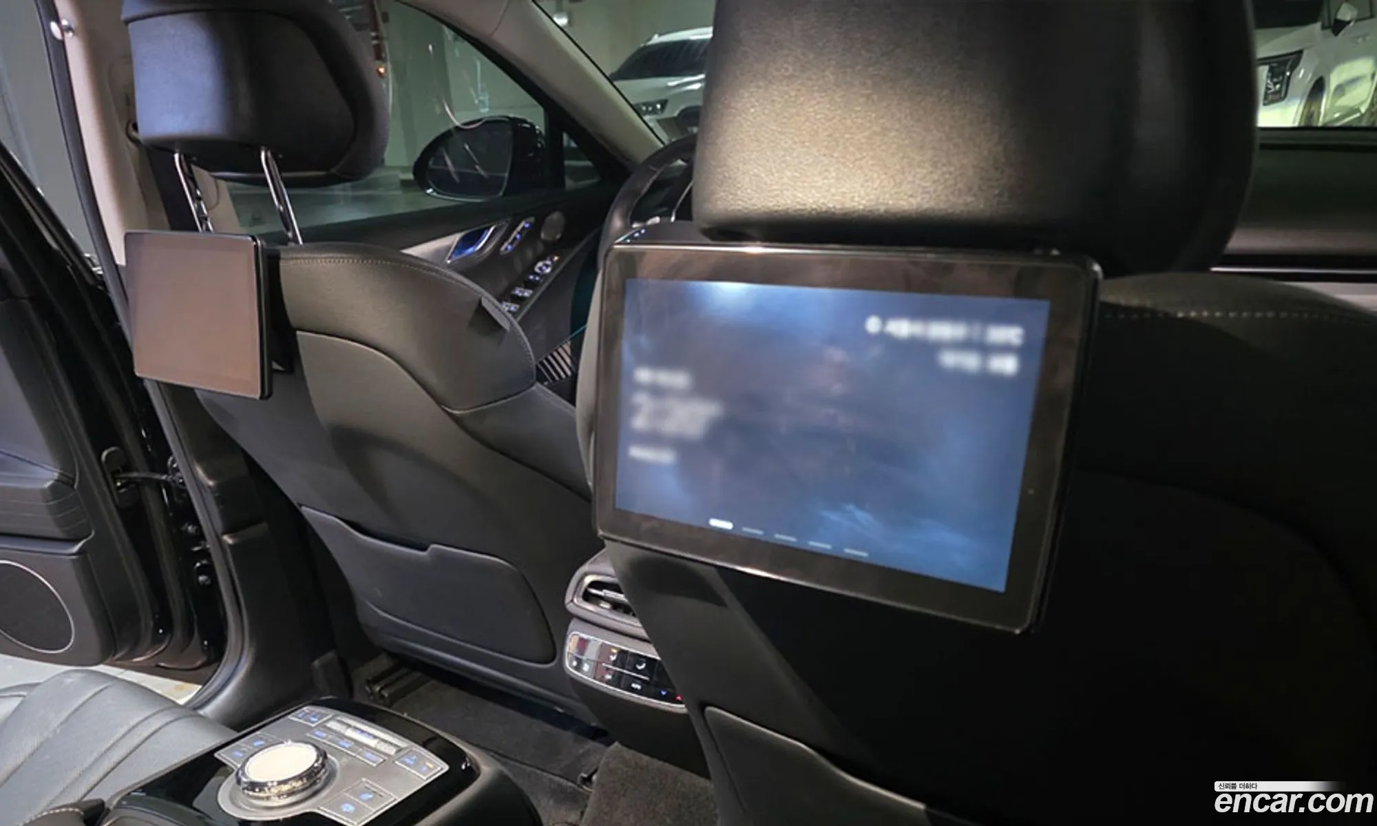 Genesis Electrified G80 2023 — 15