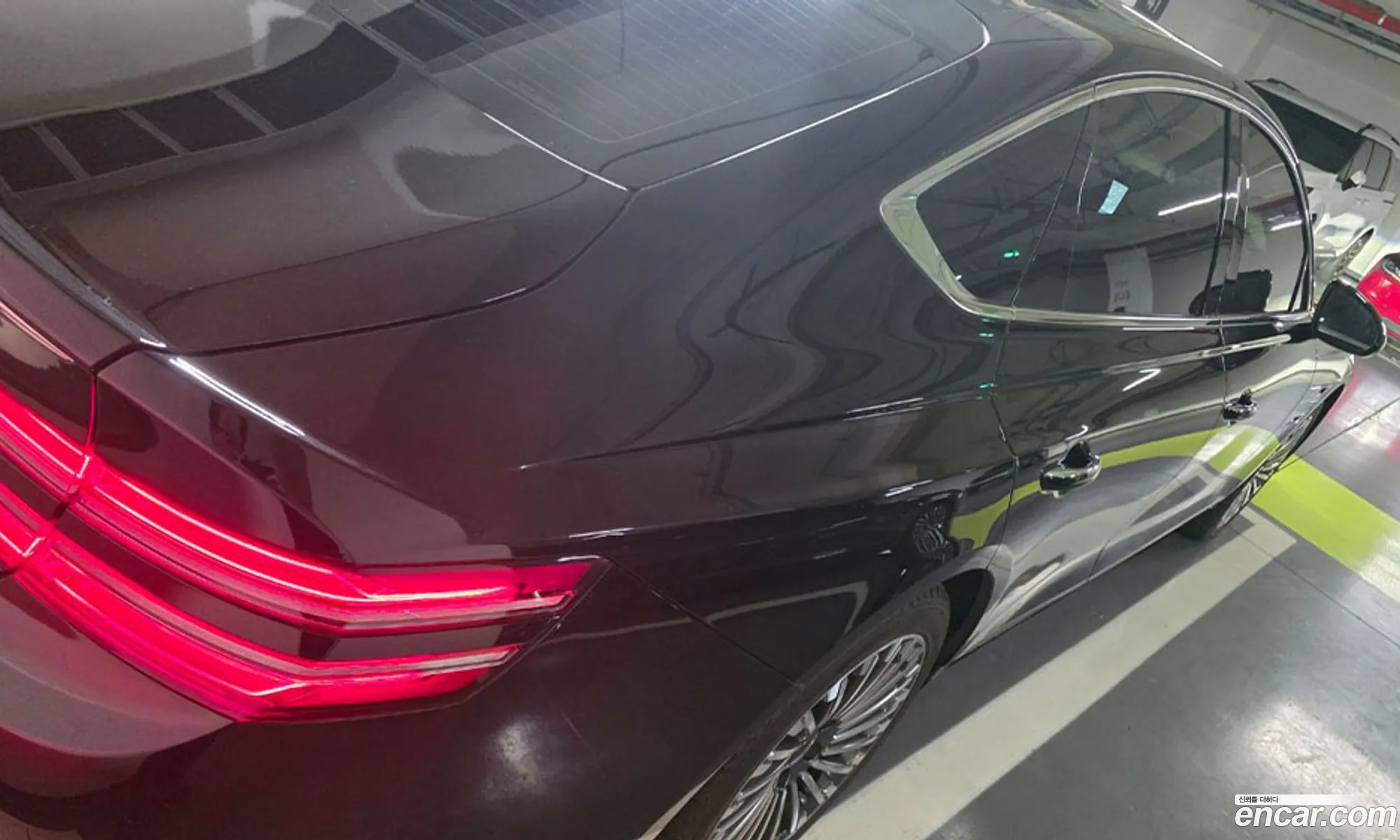Genesis Electrified G80 2023 — 12