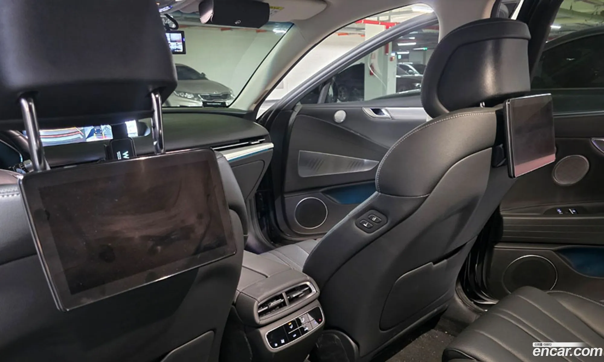 Genesis Electrified G80 2023 — 7