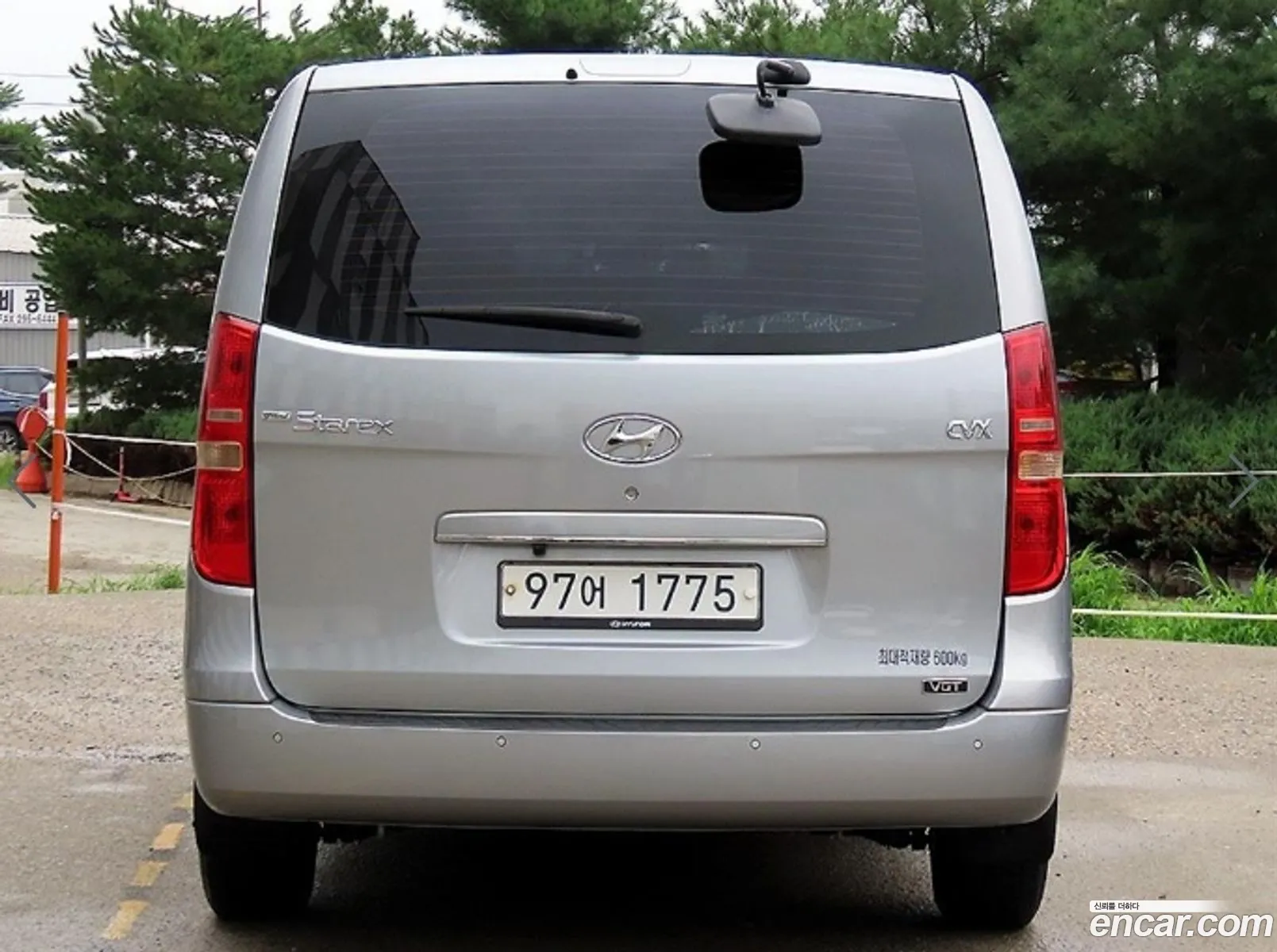 Hyundai Grand Starex 2012 — 16