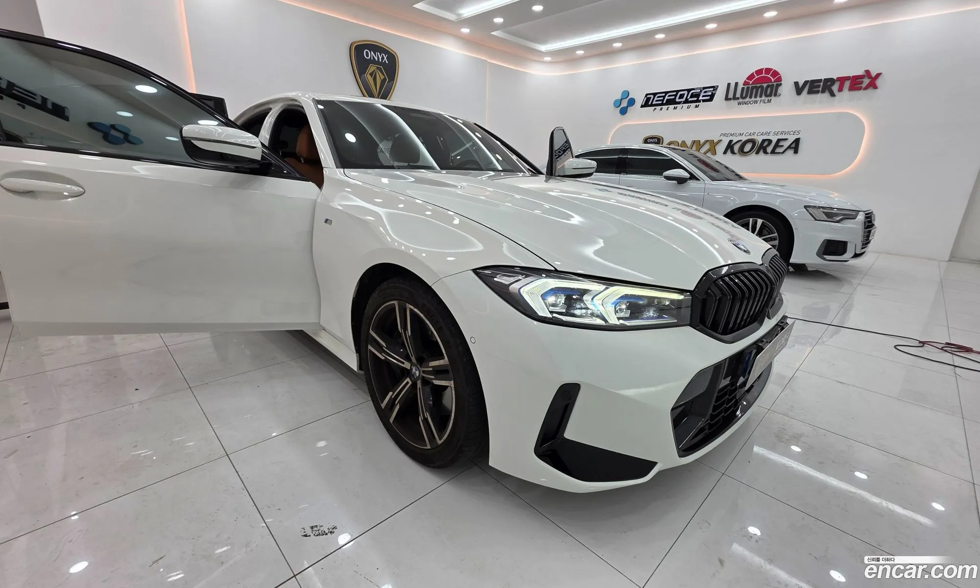 BMW 3 Series 2023 — 11