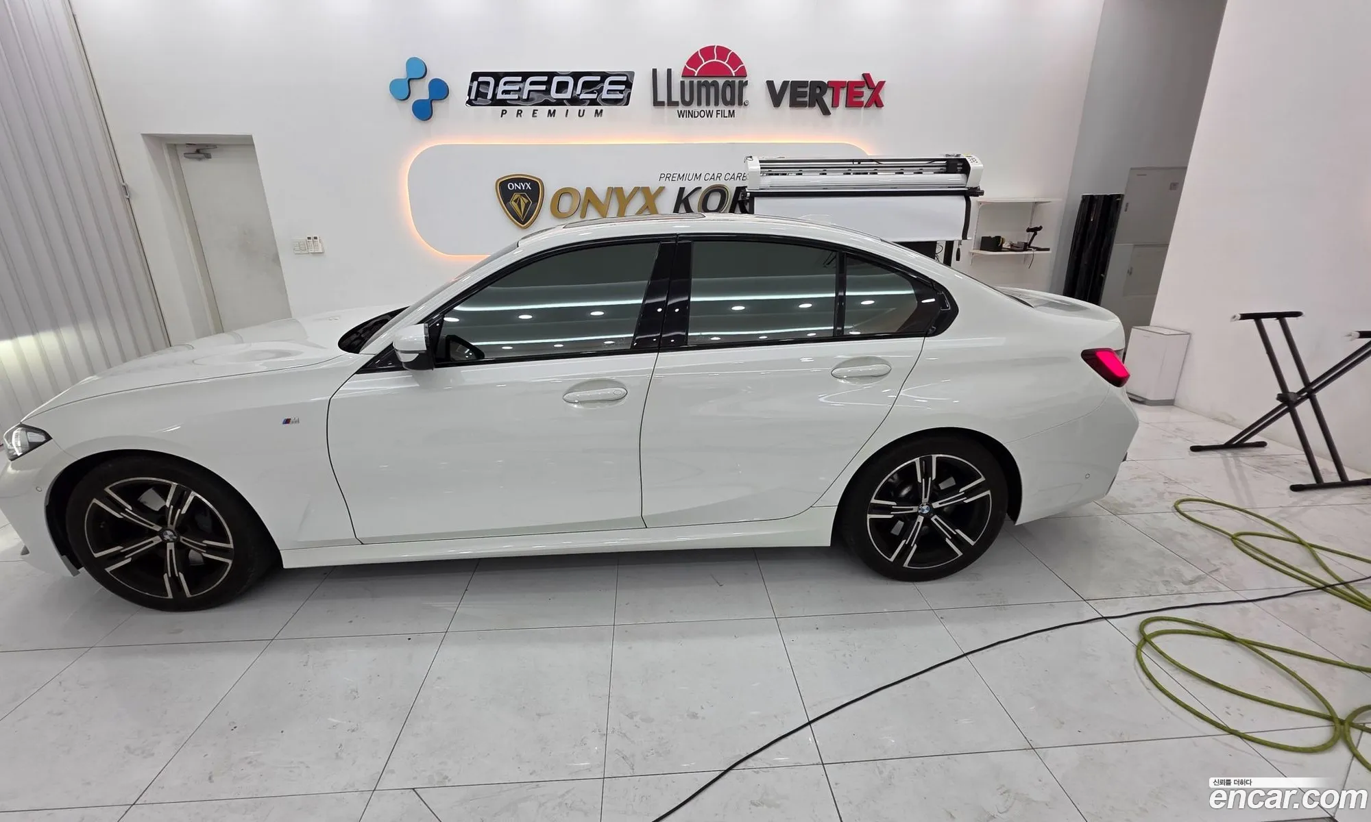BMW 3 Series 2023 — 6