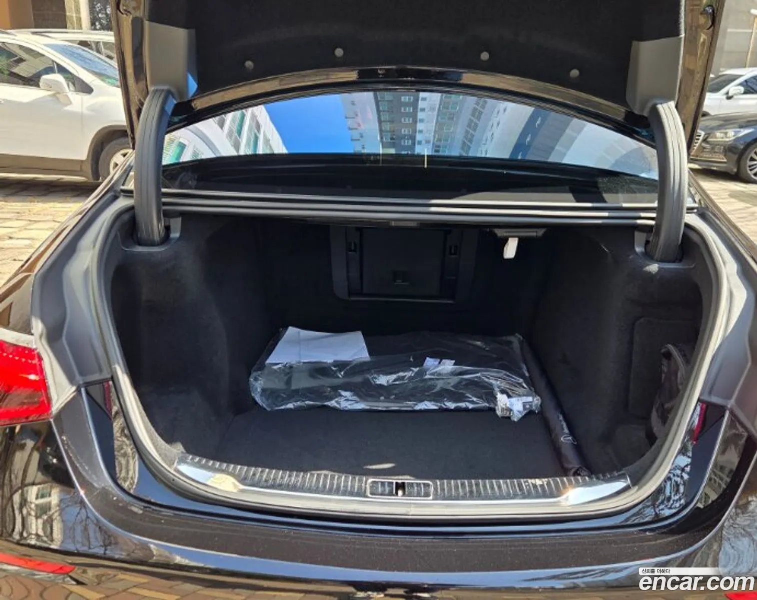 Mercedes-Benz S-Class W223 2024 — 14