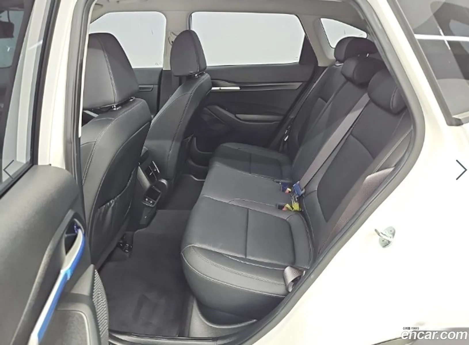 Kia Seltos 2023 — 19