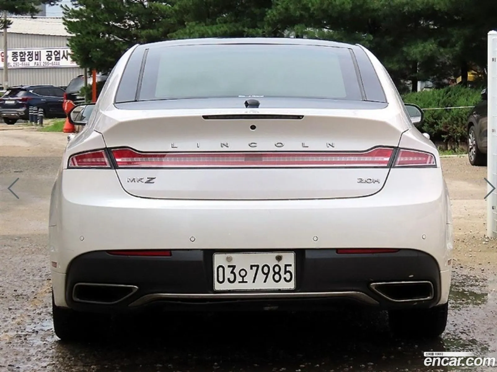Lincoln MKZ