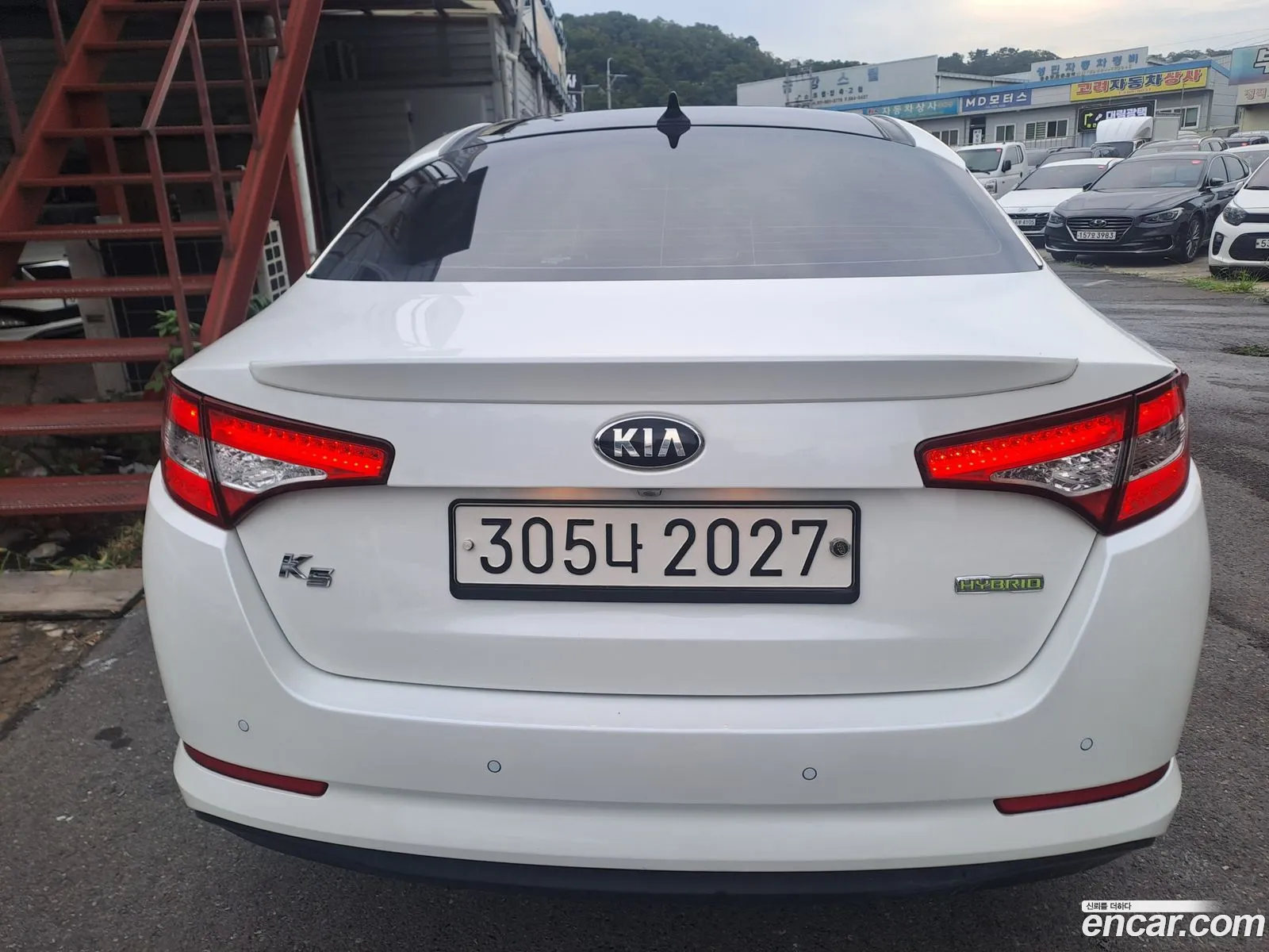 Kia K5 Hybrid 2013 — 17