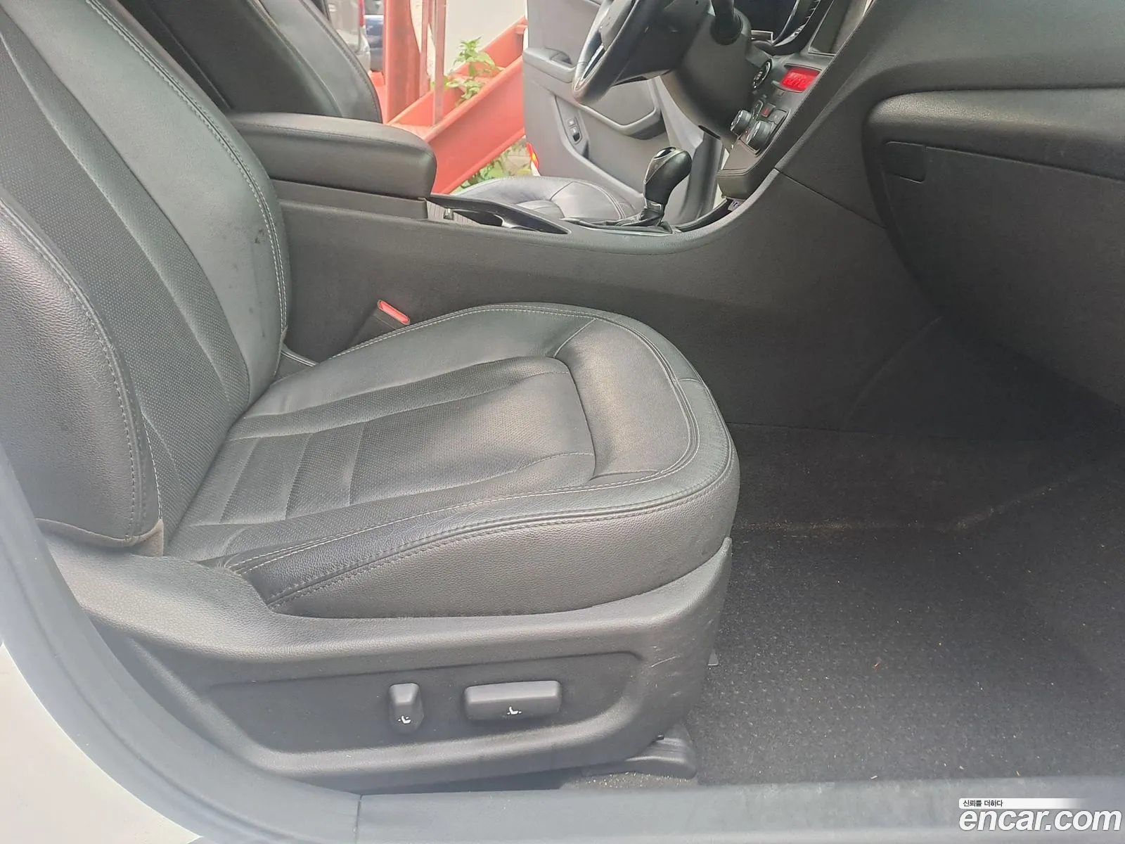 Kia K5 Hybrid 2013 — 19