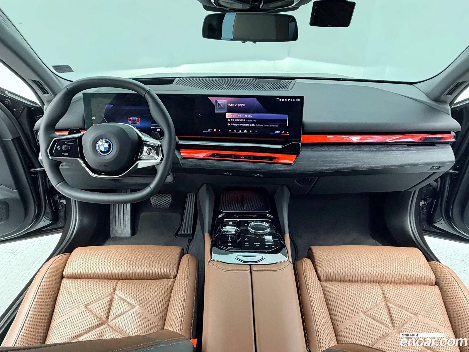 BMW 5 Series 2025 — 18