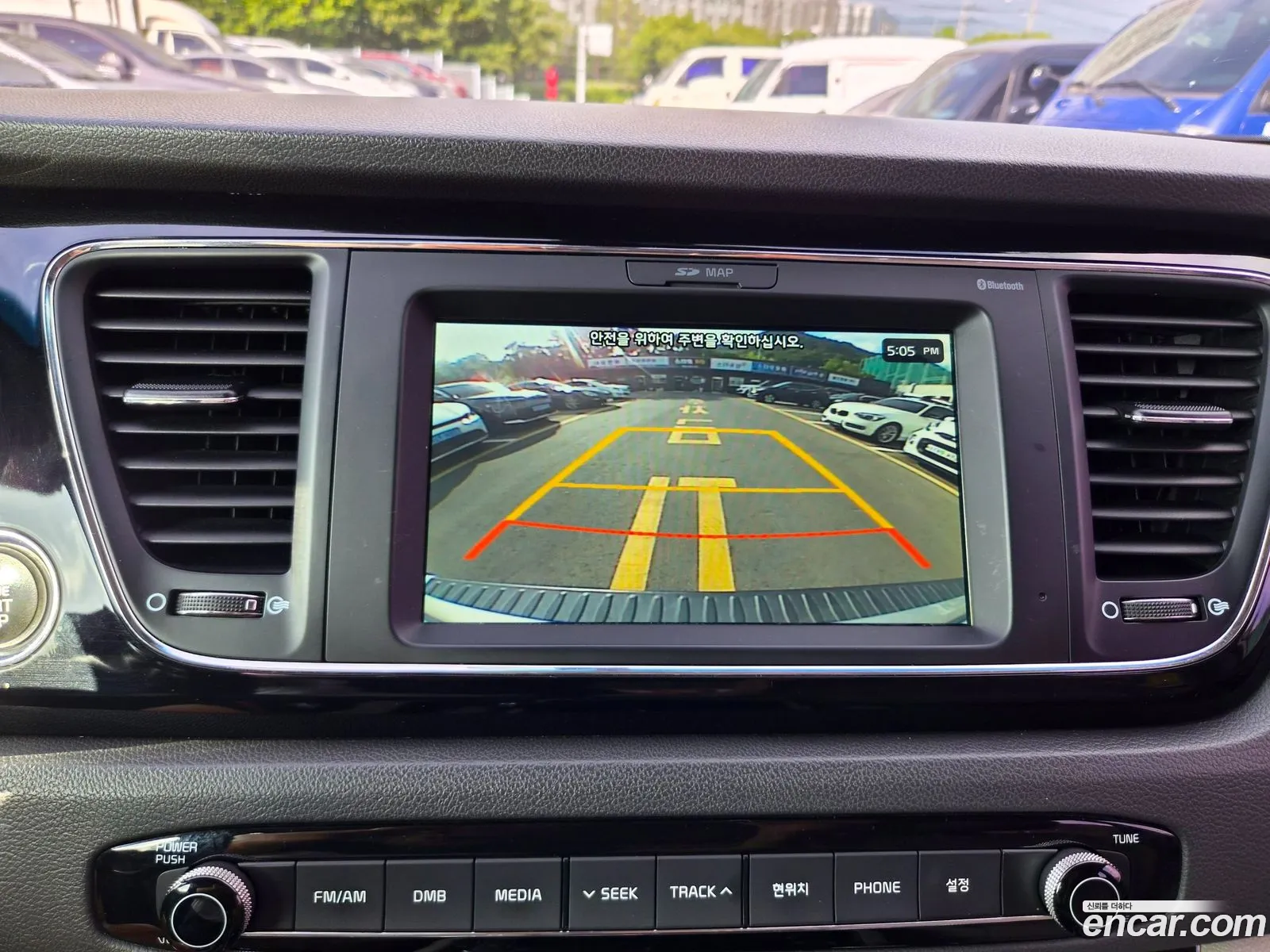 Kia Carnival 2016 — 2