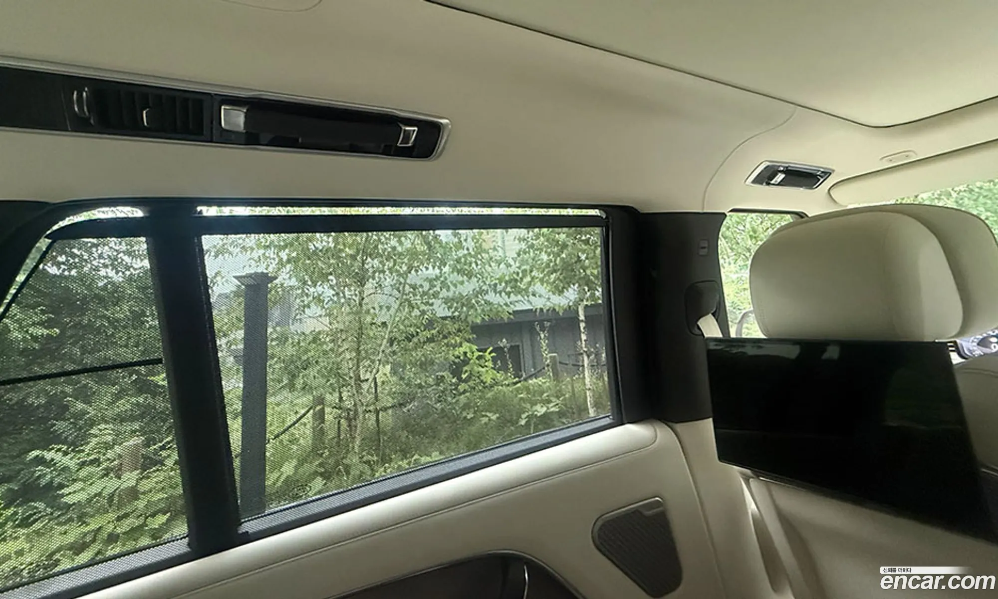 Land Rover Range Rover 2025 — 8