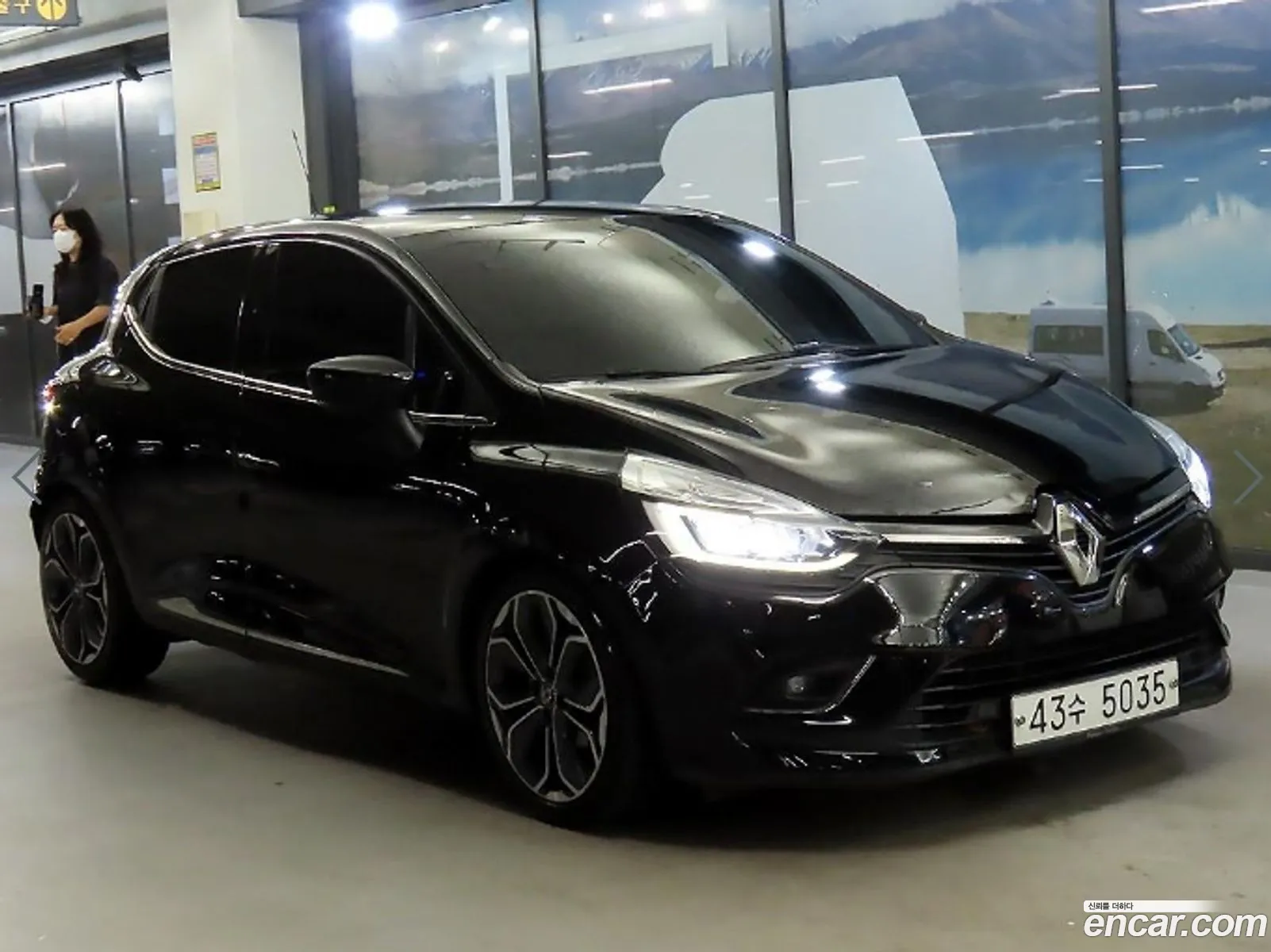 Renault Korea (Samsung) Clio 2019 — 14