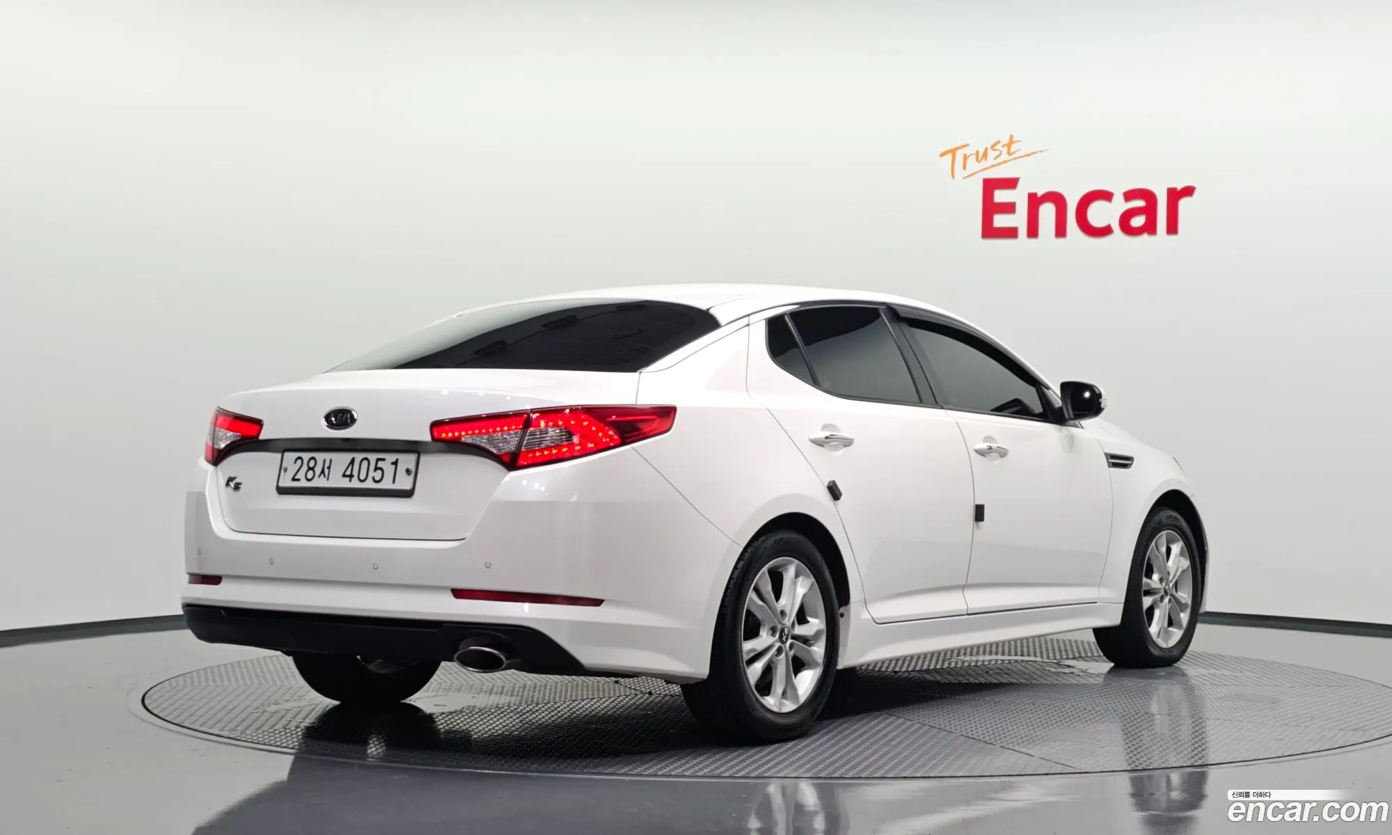 Kia K5 2012 KNAGN418BDA288059 — 11