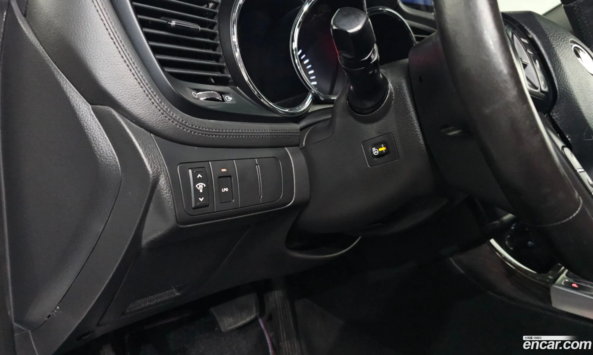 Kia K5 2012 KNAGN418BDA288059 — 4