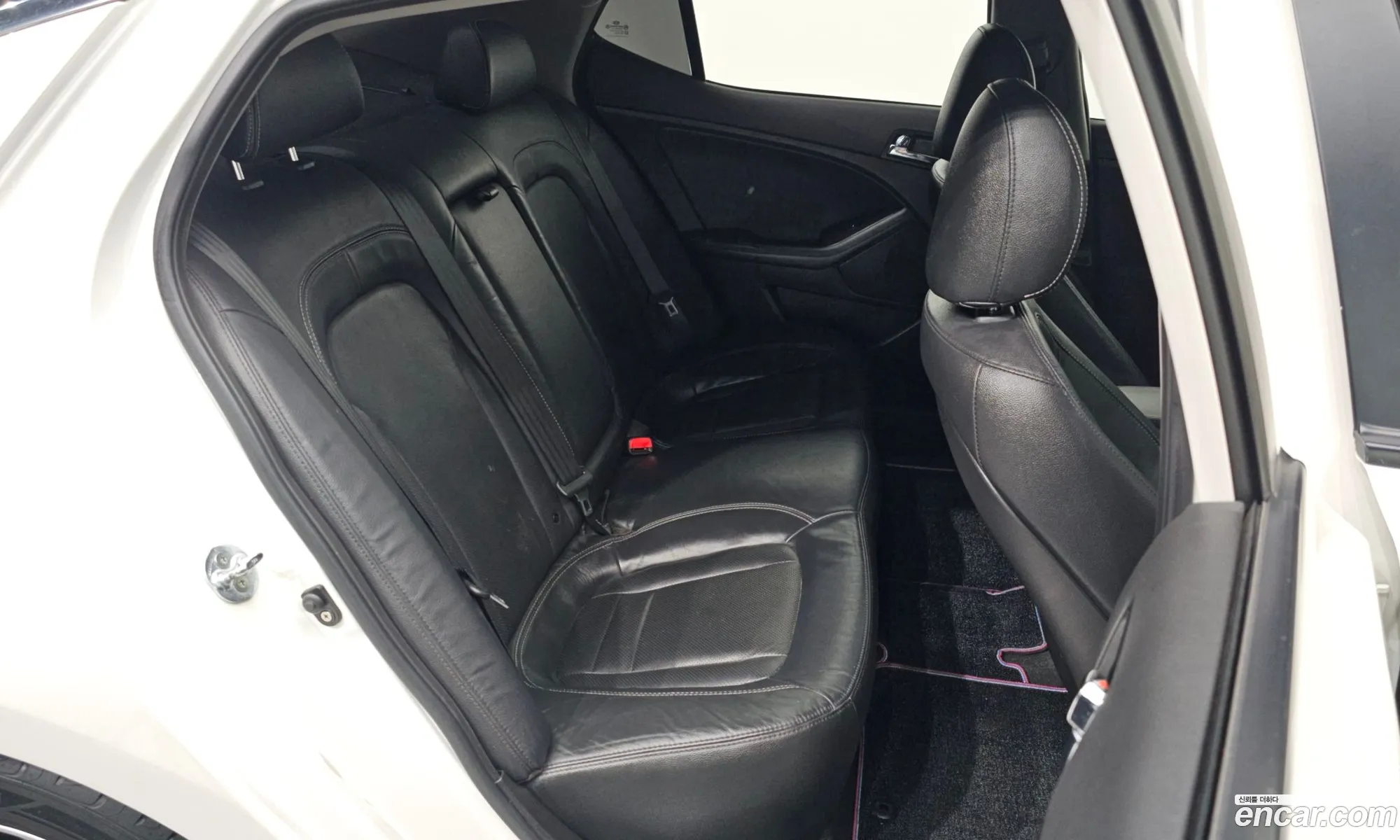 Kia K5 2012 KNAGN418BDA288059 — 3
