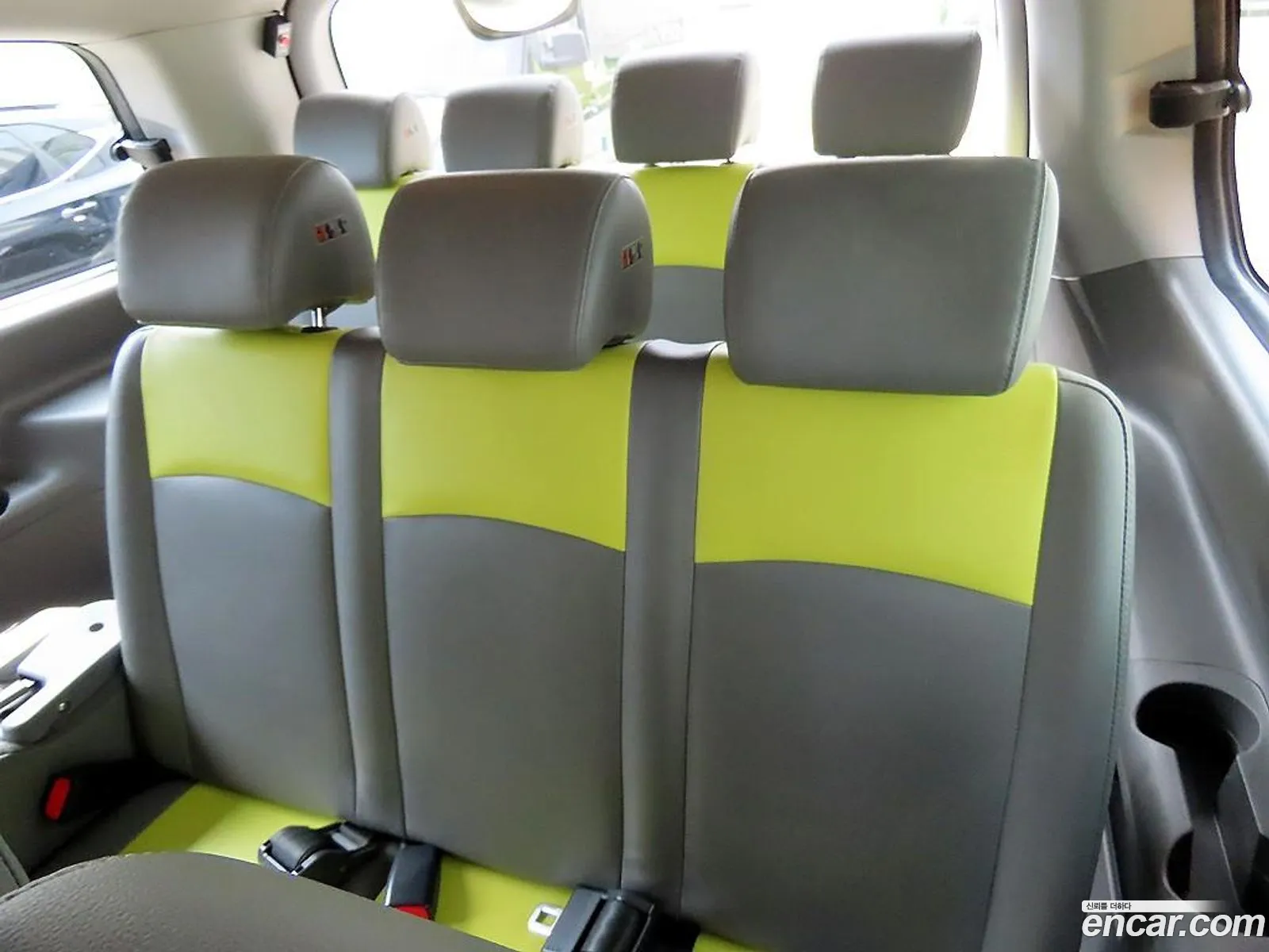 Hyundai Grand Starex 2018 — 19