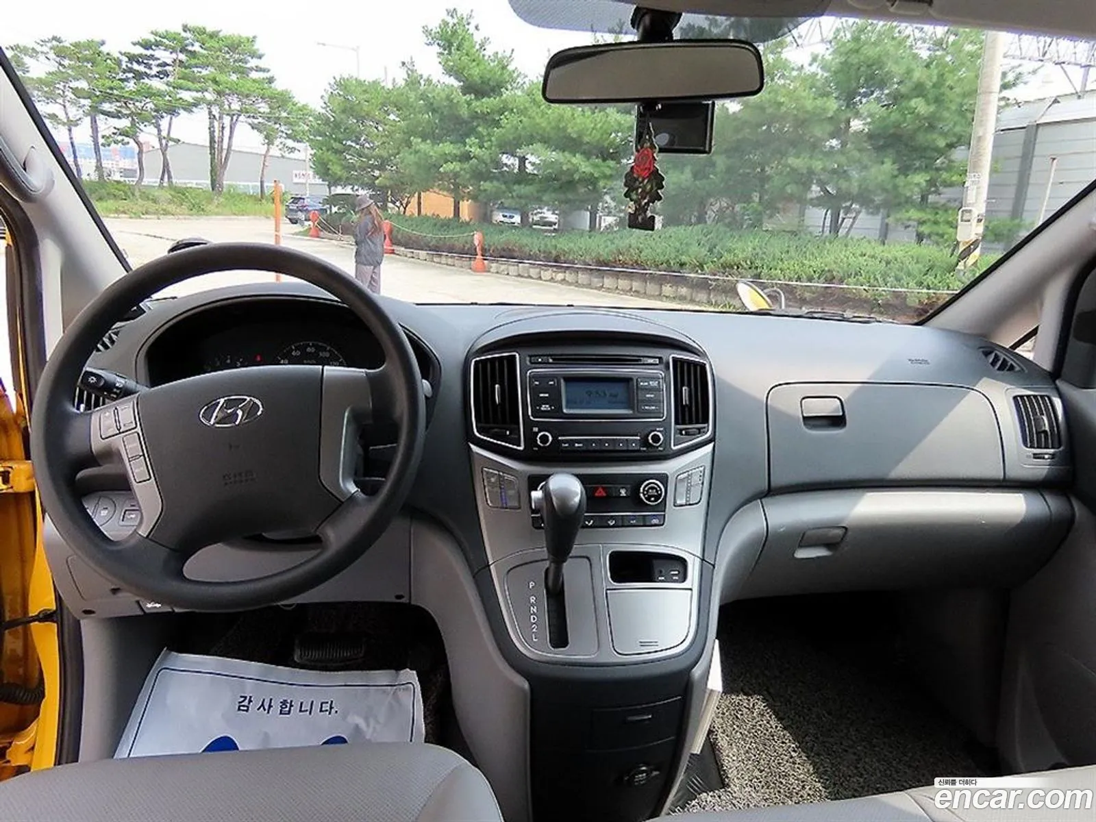 Hyundai Grand Starex 2018 — 18