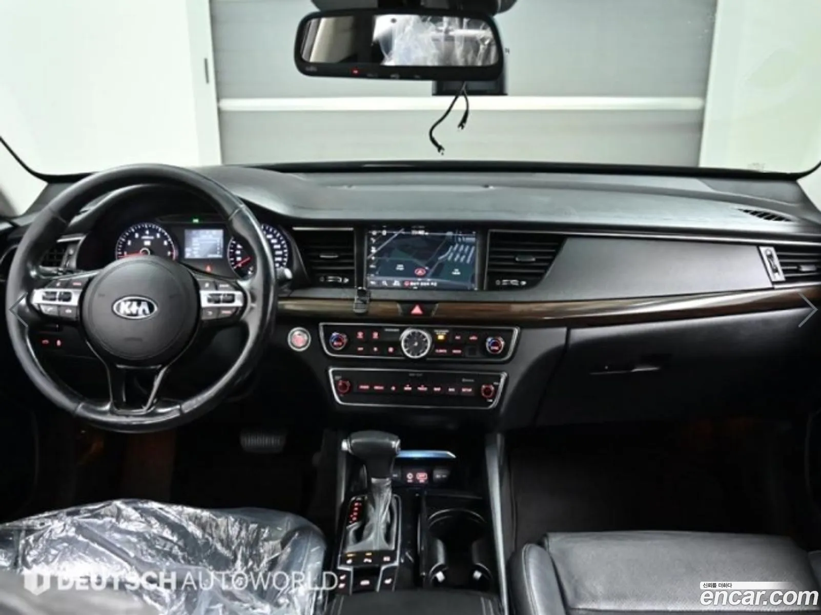 Kia K7 2018 — 17
