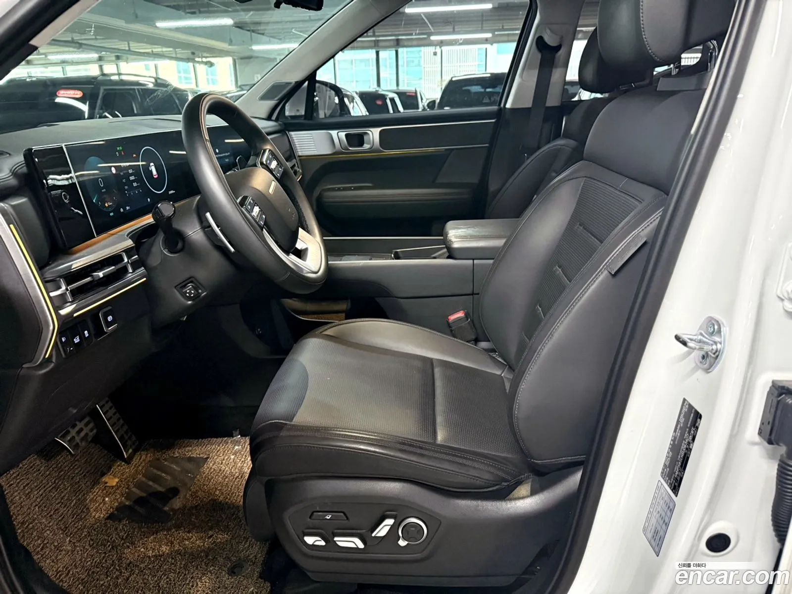 Hyundai Santa Fe 2025 — 20